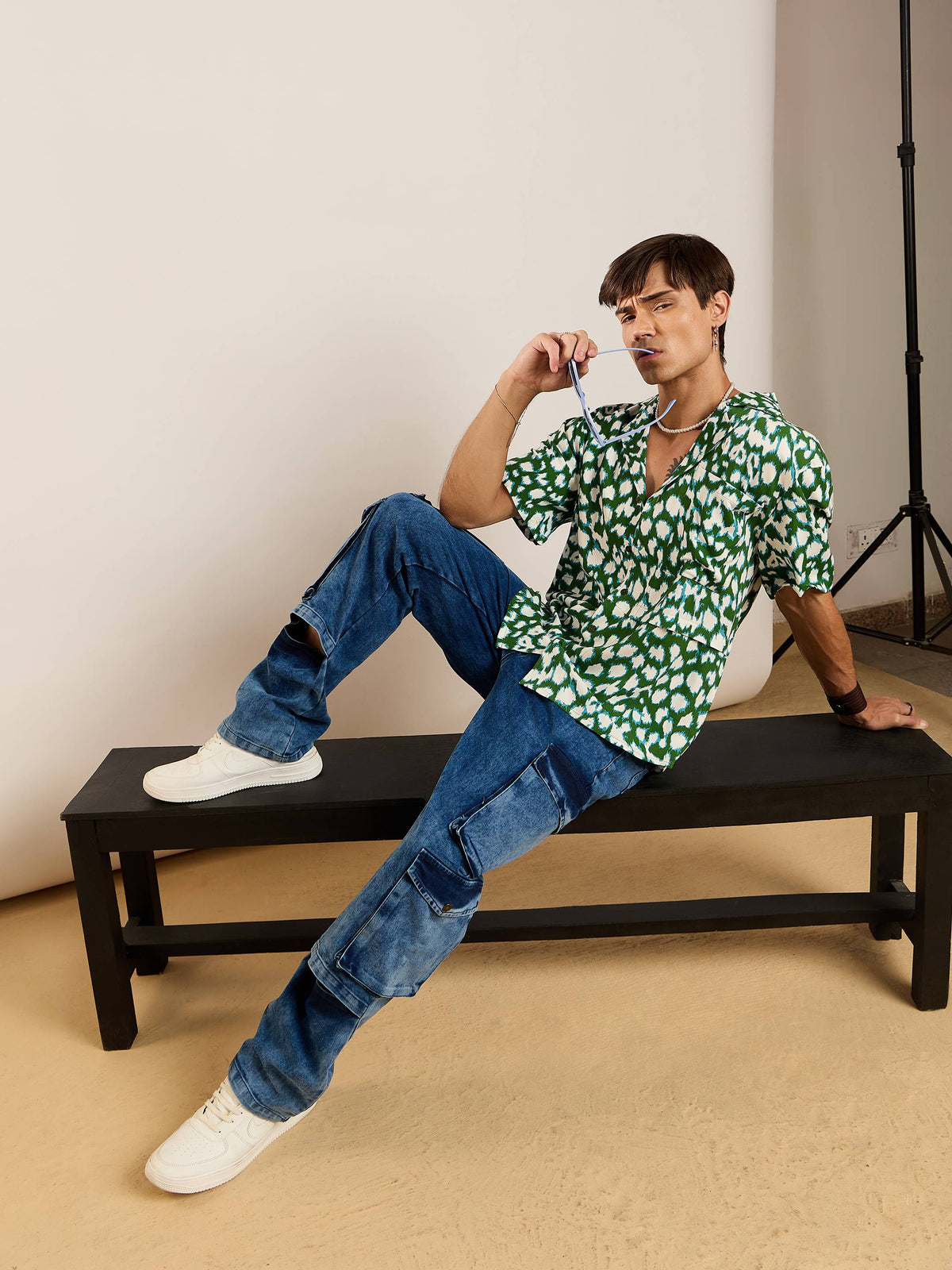 Blue Washed Utility Pocket Relax Fit Jeans-MASCLN SASSAFRAS