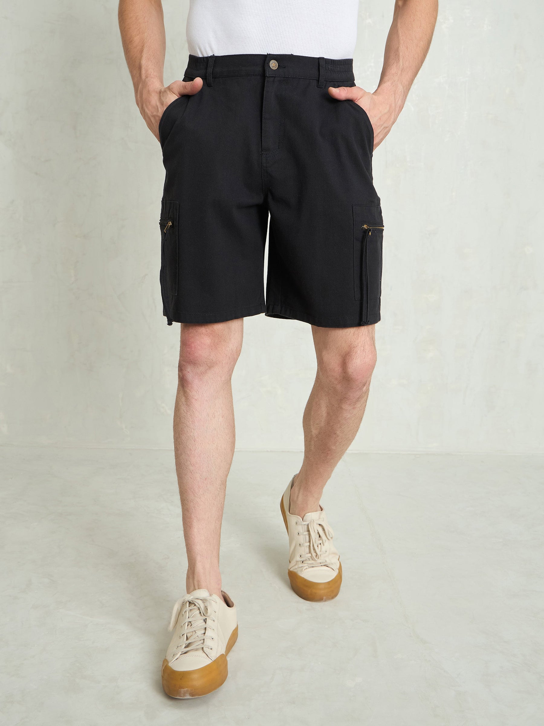 Black Denim Twill Zipper Pockets Shorts-MASCLN SASSAFRAS