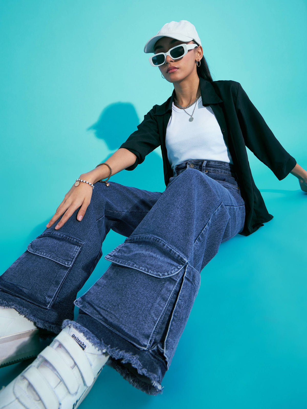 Blue Acid Wash Hem Pocket Straight Jeans -Noh.Voh