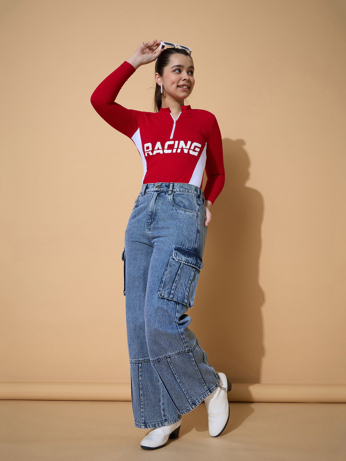 Blue Wash Hem Pin Tuck Straight Jeans -Noh.Voh