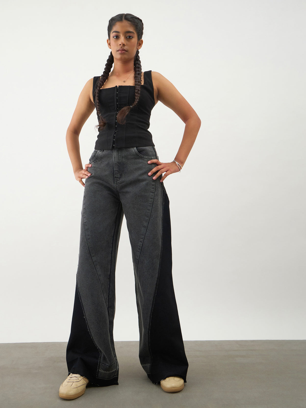 Black Washed Denim Color Block Wide Leg Jeans-Noh.Voh
