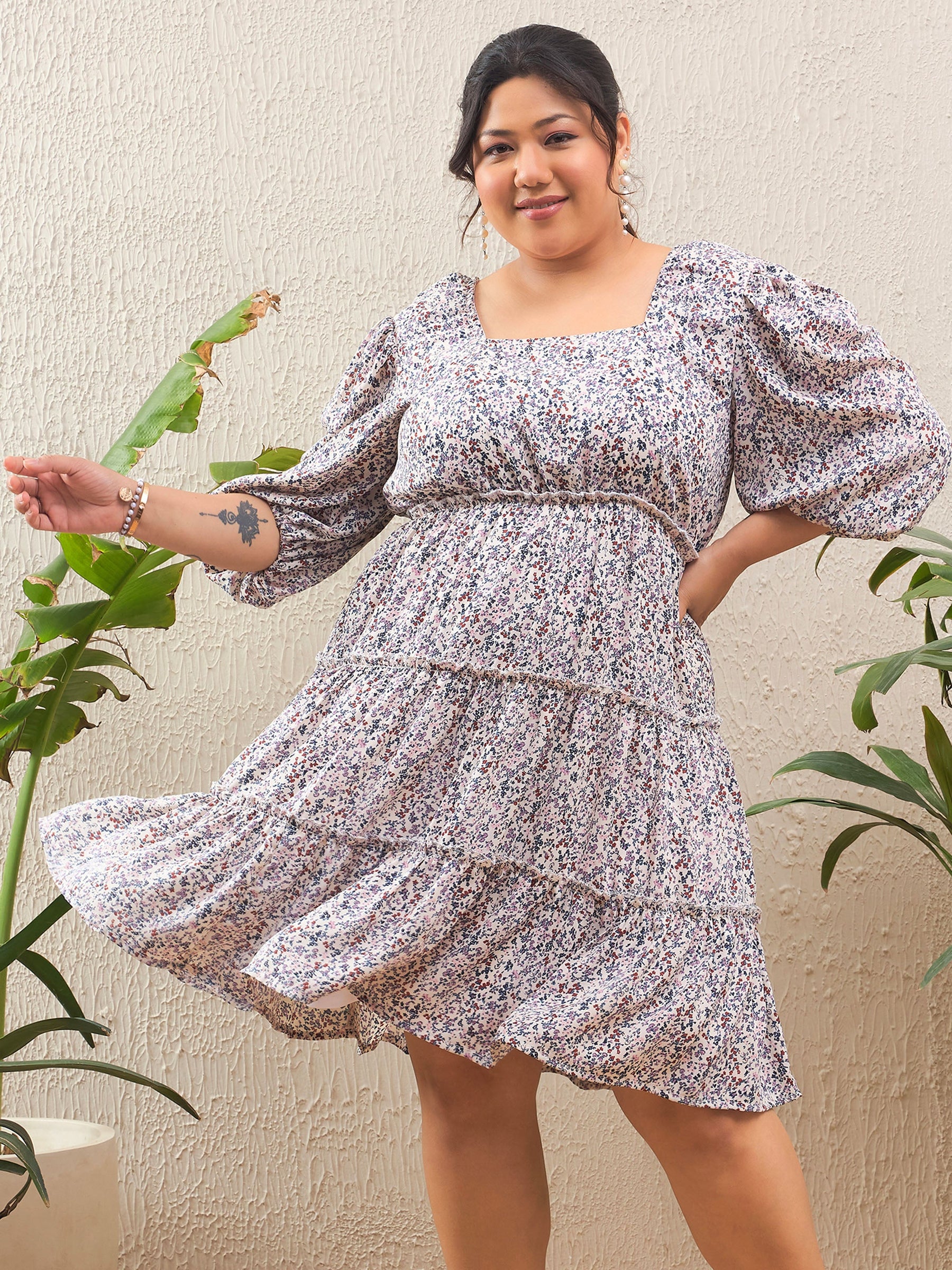 White Ditsy Floral Short Tired Dress-SASSAFRAS Curve