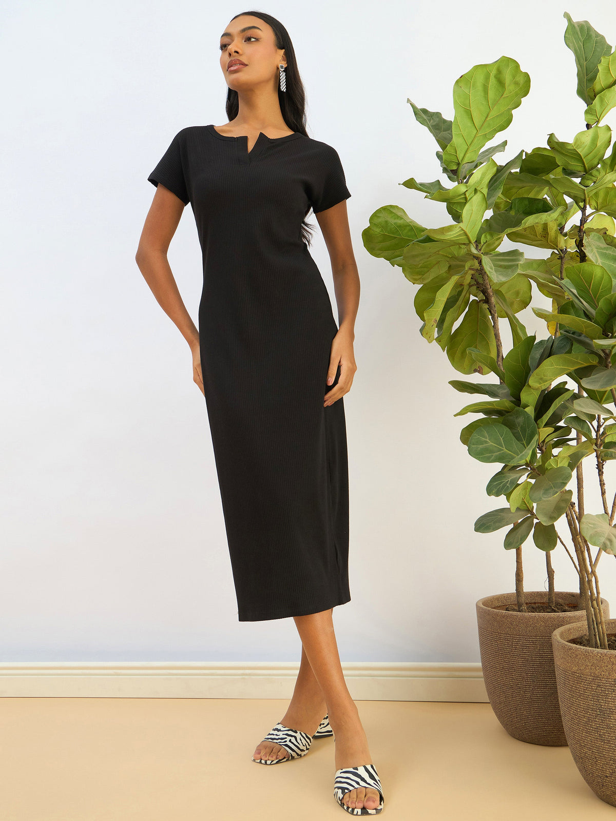Black Ribbed V-Neck Back Slit Midi Dress-SASSAFRAS BASICS