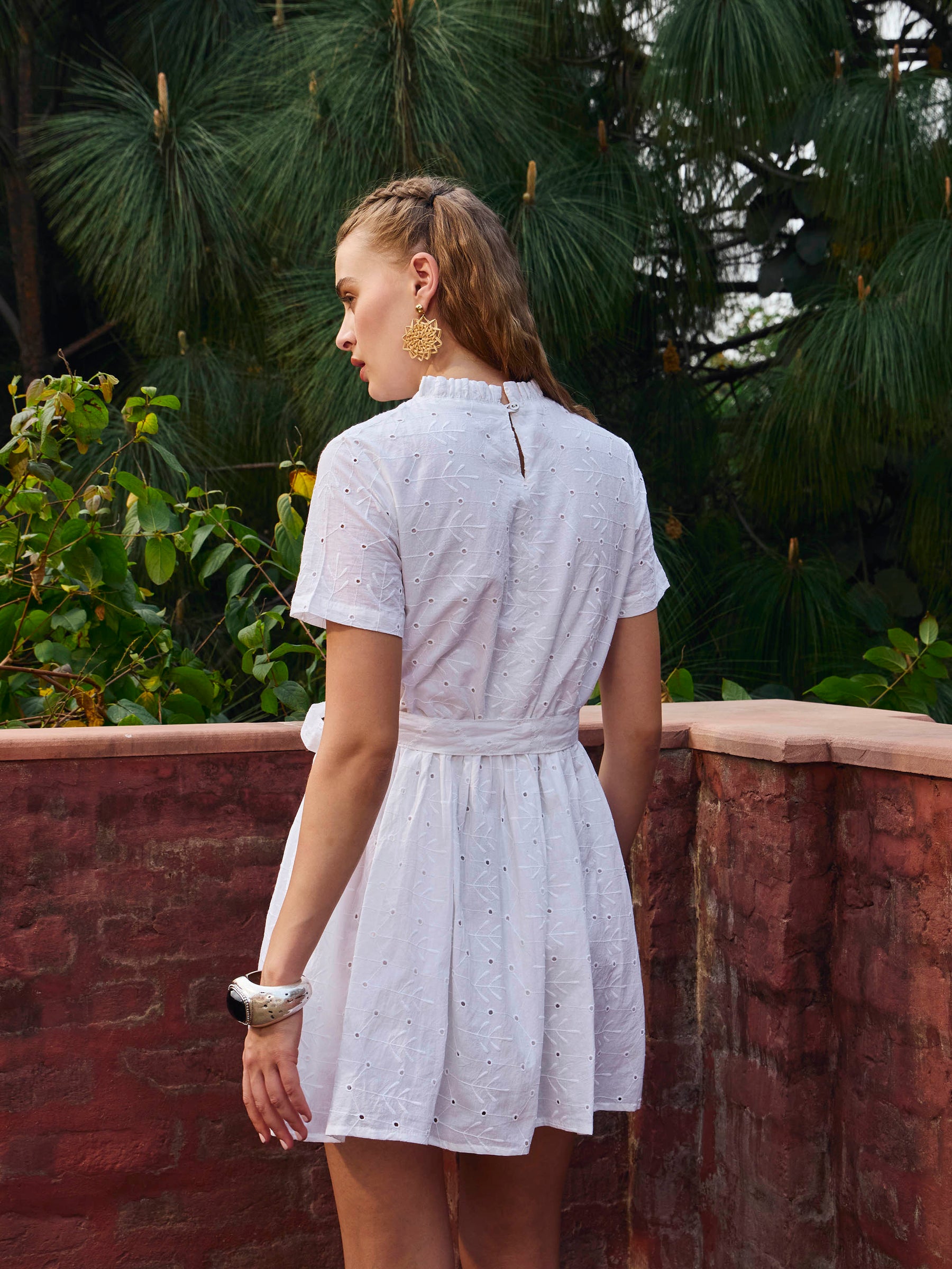 White Schiffli Round Neck Belted Short Dress-SASSAFRAS