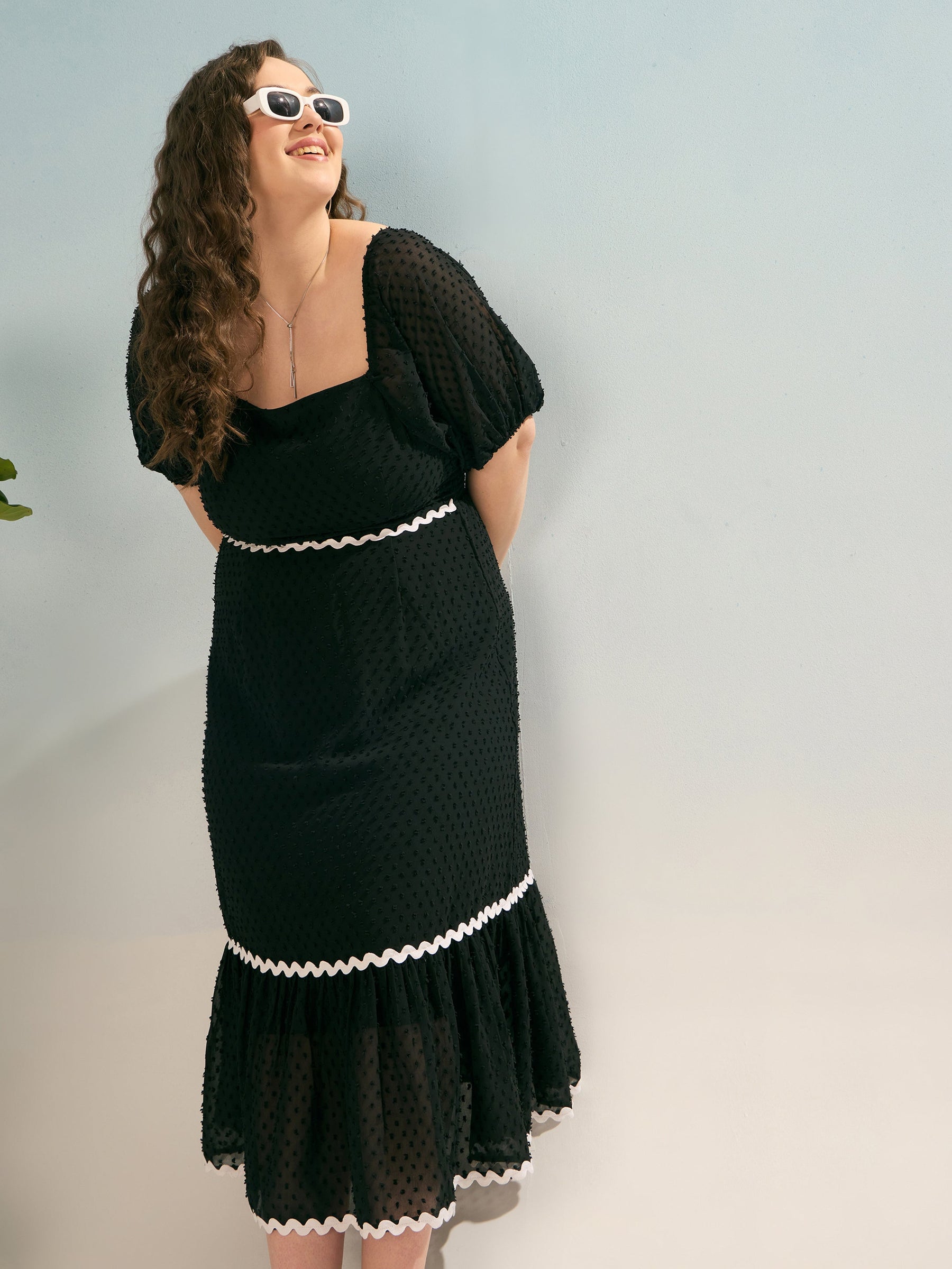 Black Dobby Back Smocking Midi Dress-SASSAFRAS Curve
