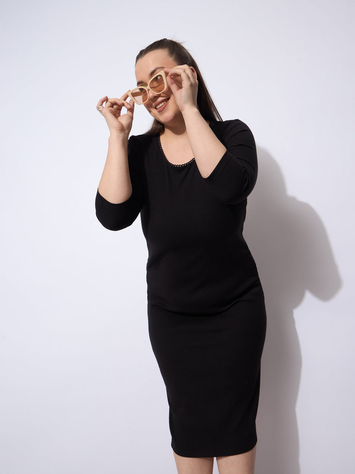 Black Rib Round Neck Midi Dress-SASSAFRAS Curve