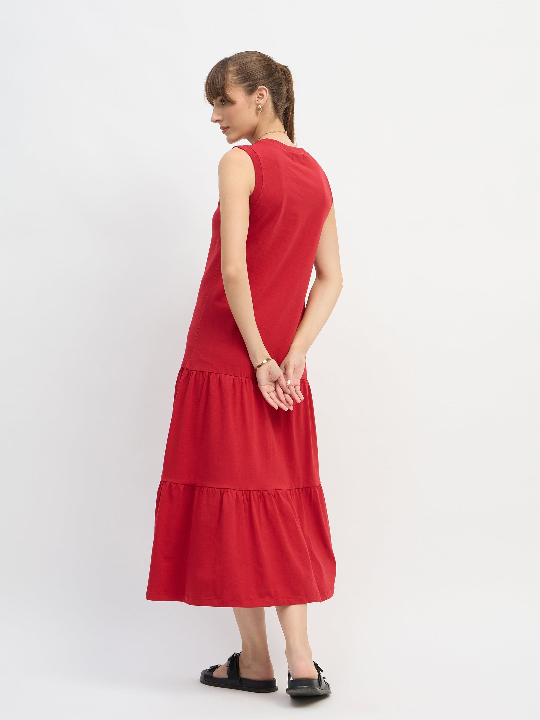 Red Sleeveless Tiered Midi Dress-SASSAFRAS