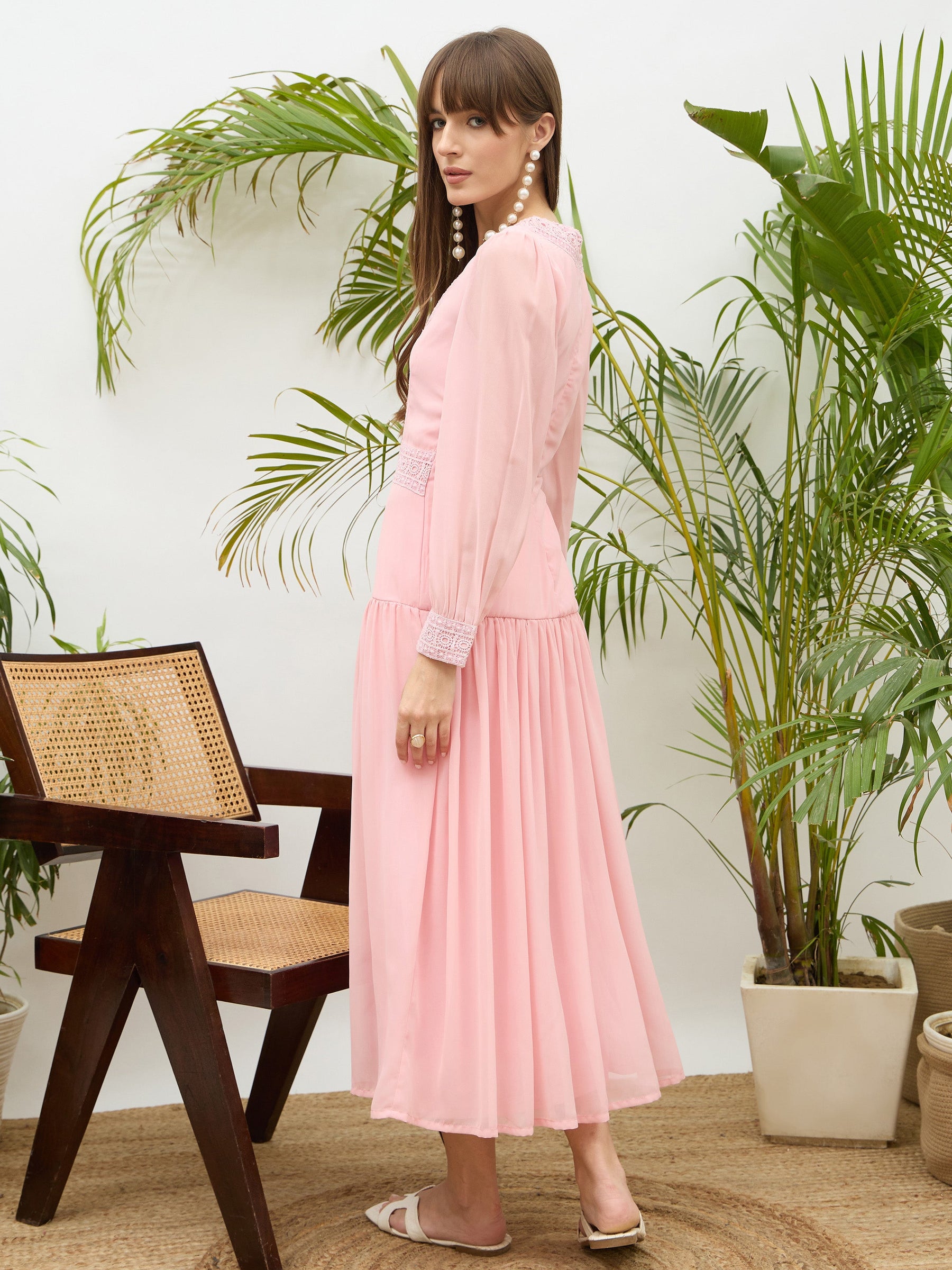 Light Pink V-Neck Lace Detail Maxi Dress-SASSAFRAS