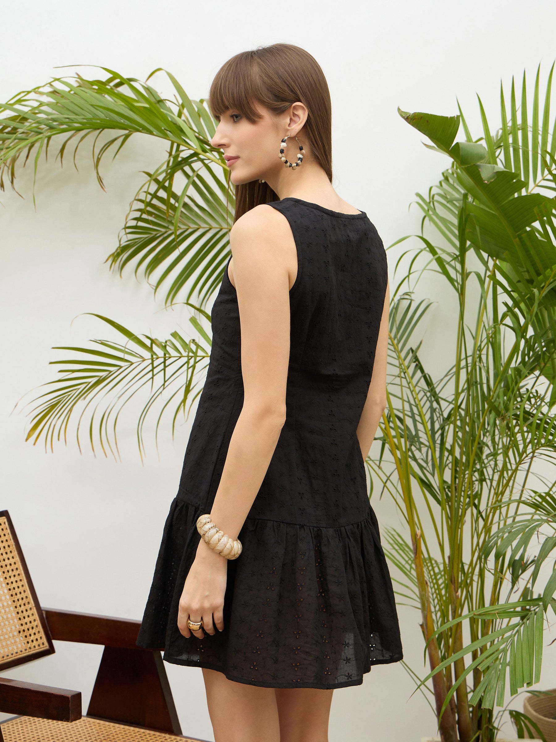 Black Schiffli Sleeveless Gathered Short Dress-SASSAFRAS