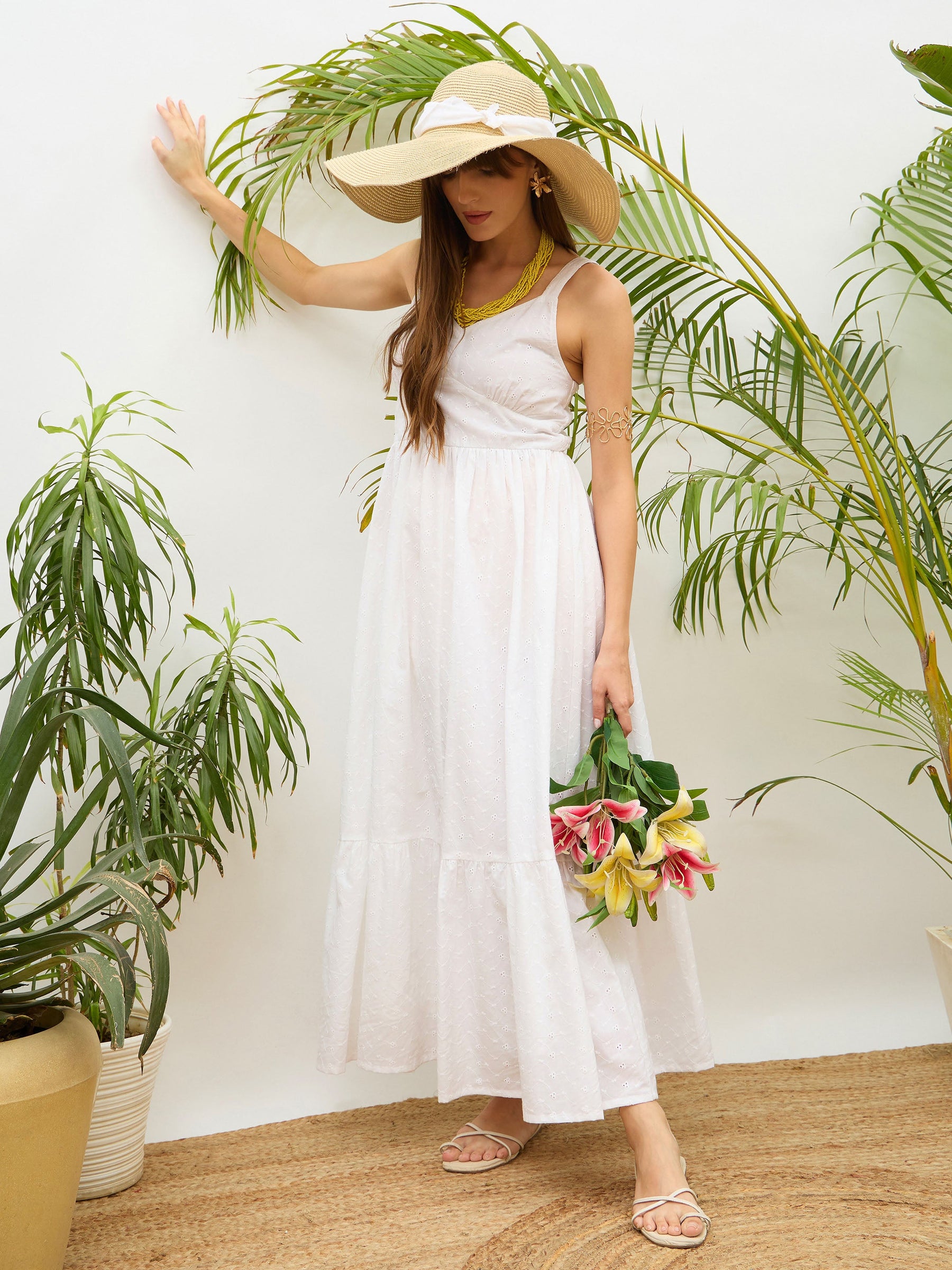 White Sweatheart Neck Strappy Maxi Dress-SASSAFRAS