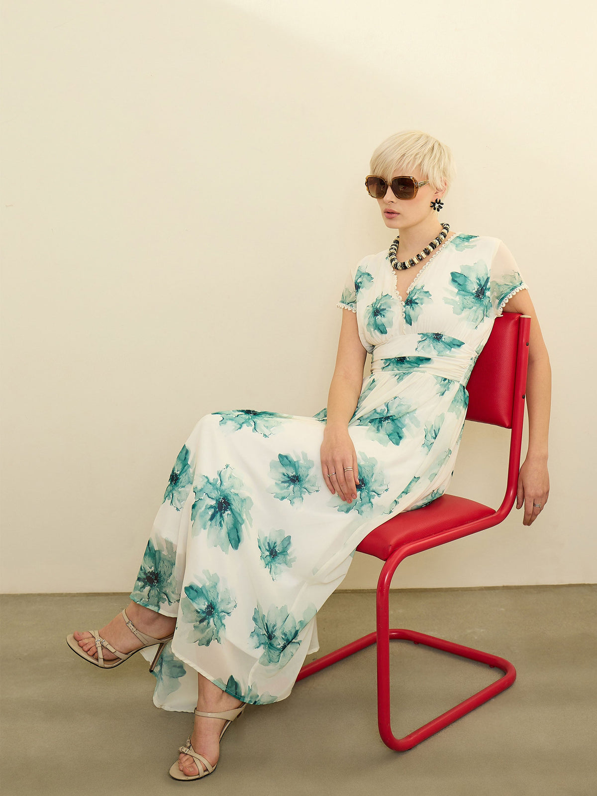 Off-White Floral Cap Sleeves Maxi Dress-SASSAFRAS