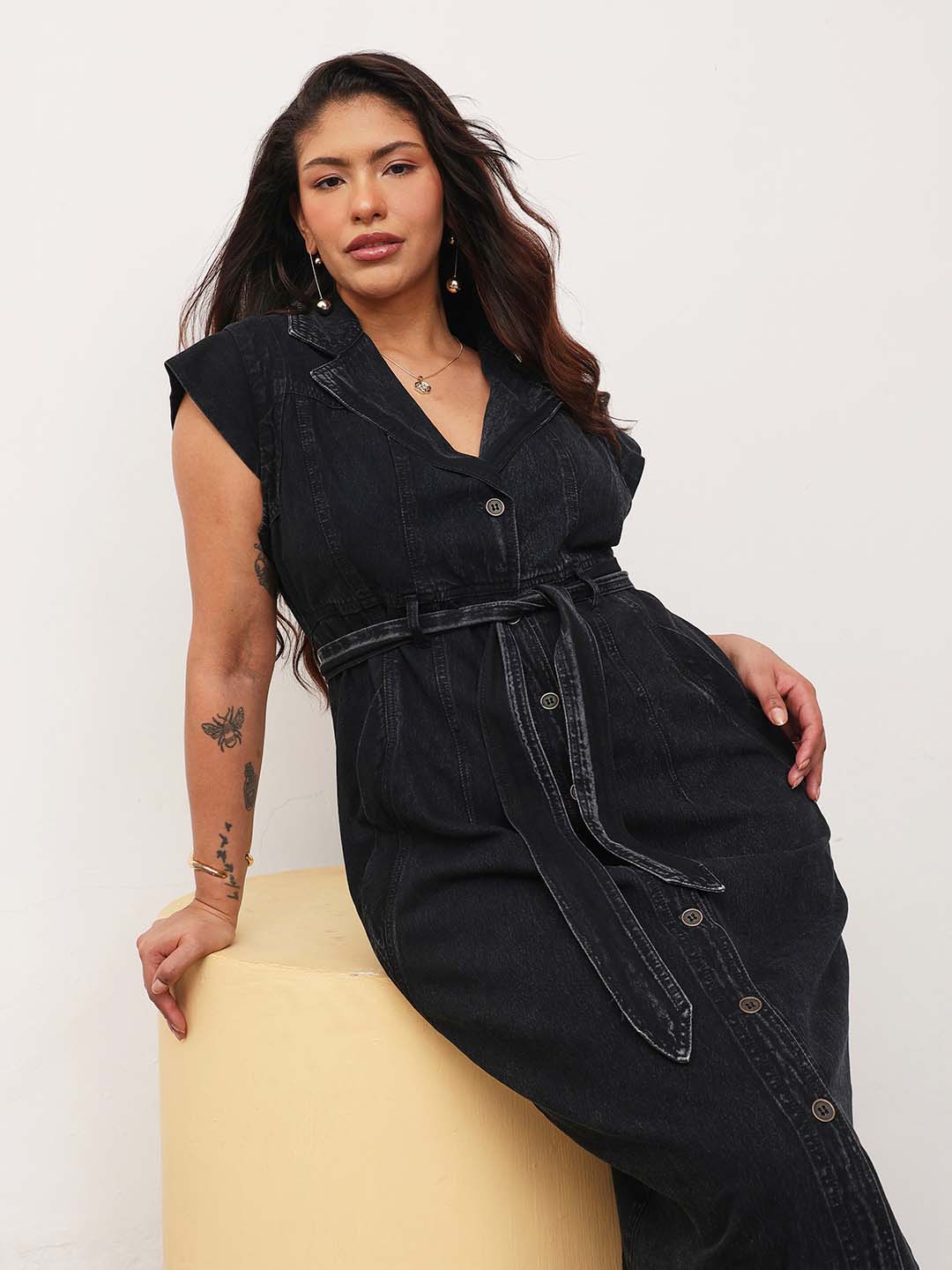 Black Blast Denim Notch Collar Button Down Midi Dress-SASSAFRAS Curve