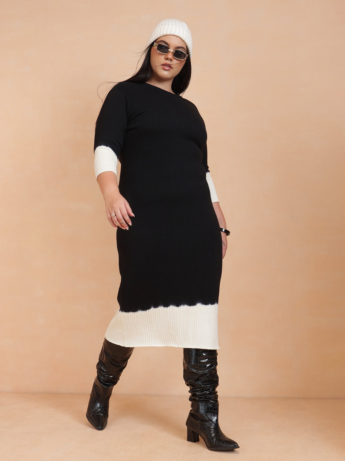 Black & White Knit Round Neck Midi Dress-SASSAFRAS Curve