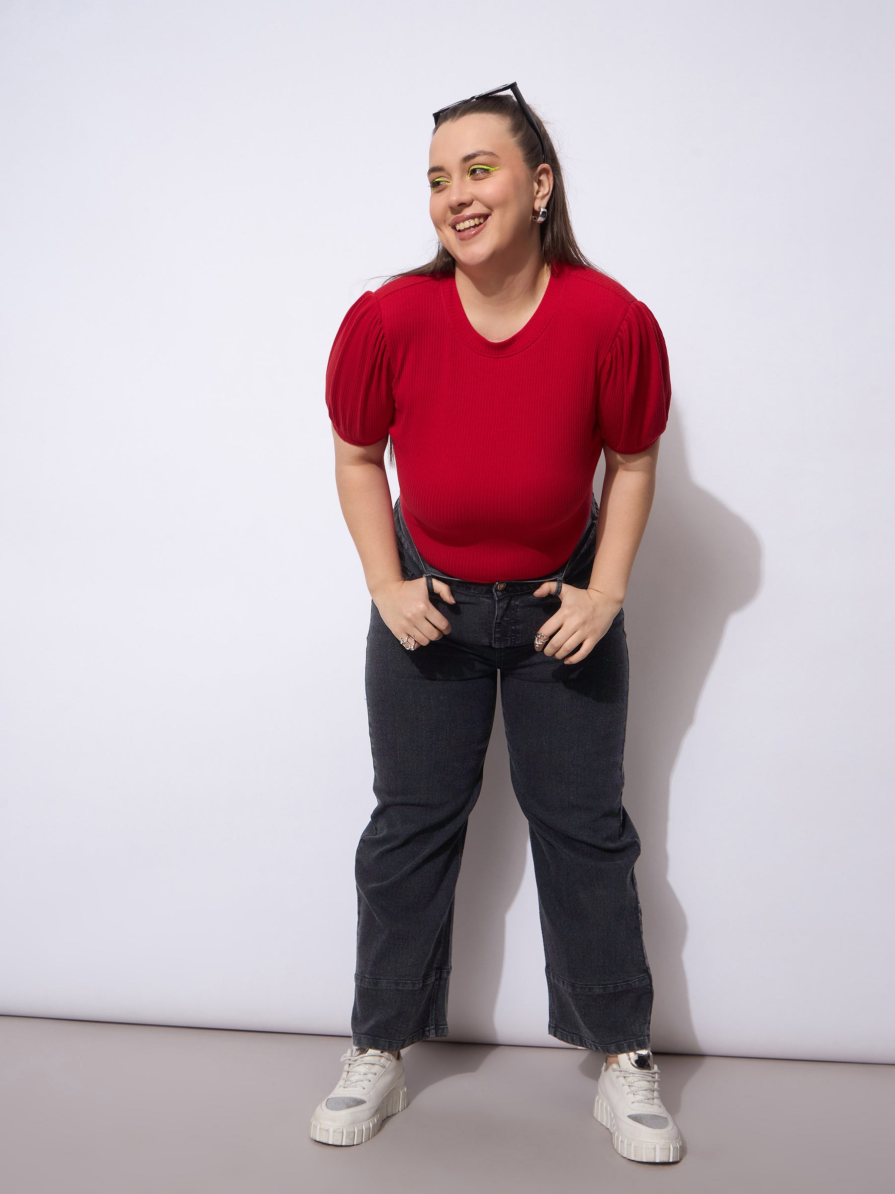 Women Black Wash Hem Seam Straight Fit Jeans