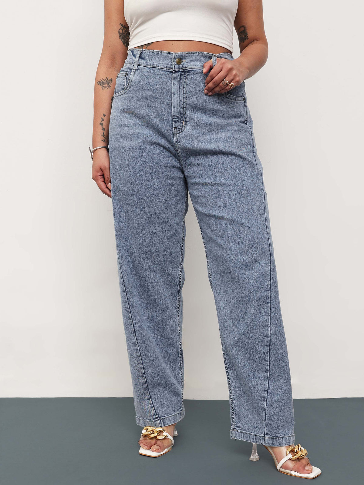 Blue Whisker Denim Side Seam Tapered Fit Jeans -SASSAFRAS Curve