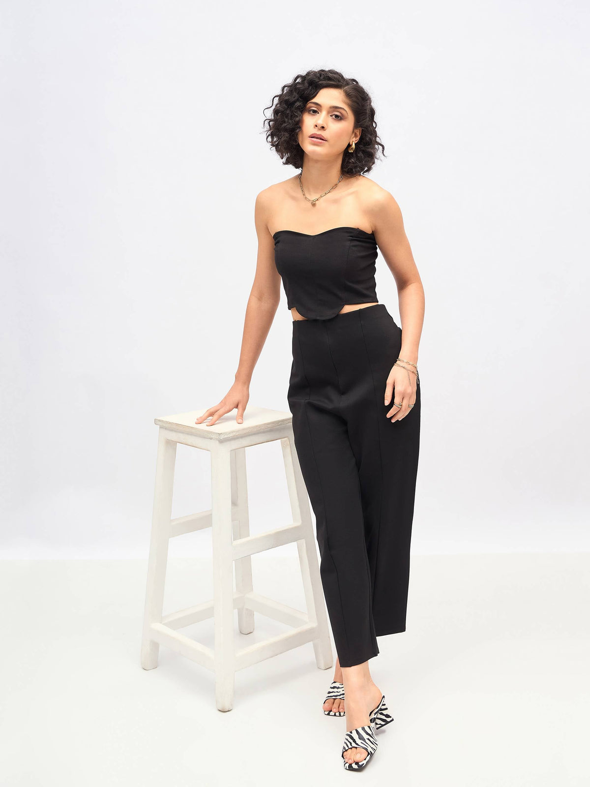 Black Front Darted High Waisted Pants-SASSAFRAS