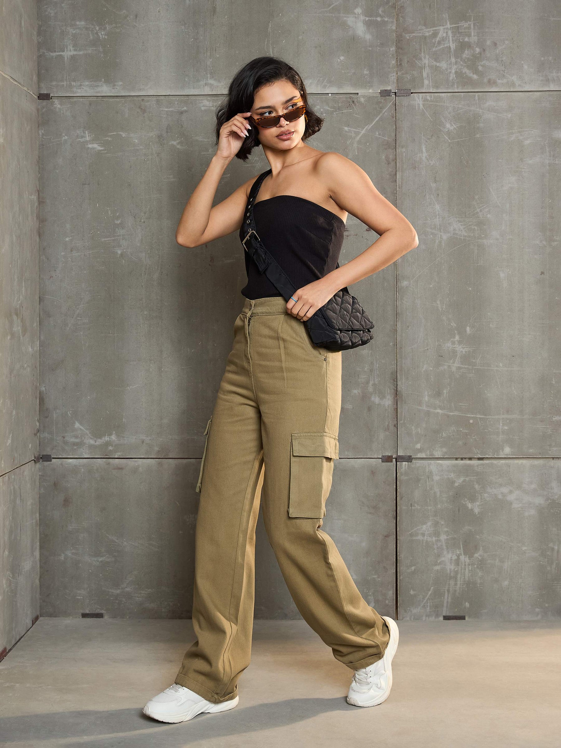 Brown Box Pockets Straight Cargo Pants-SASSAFRAS