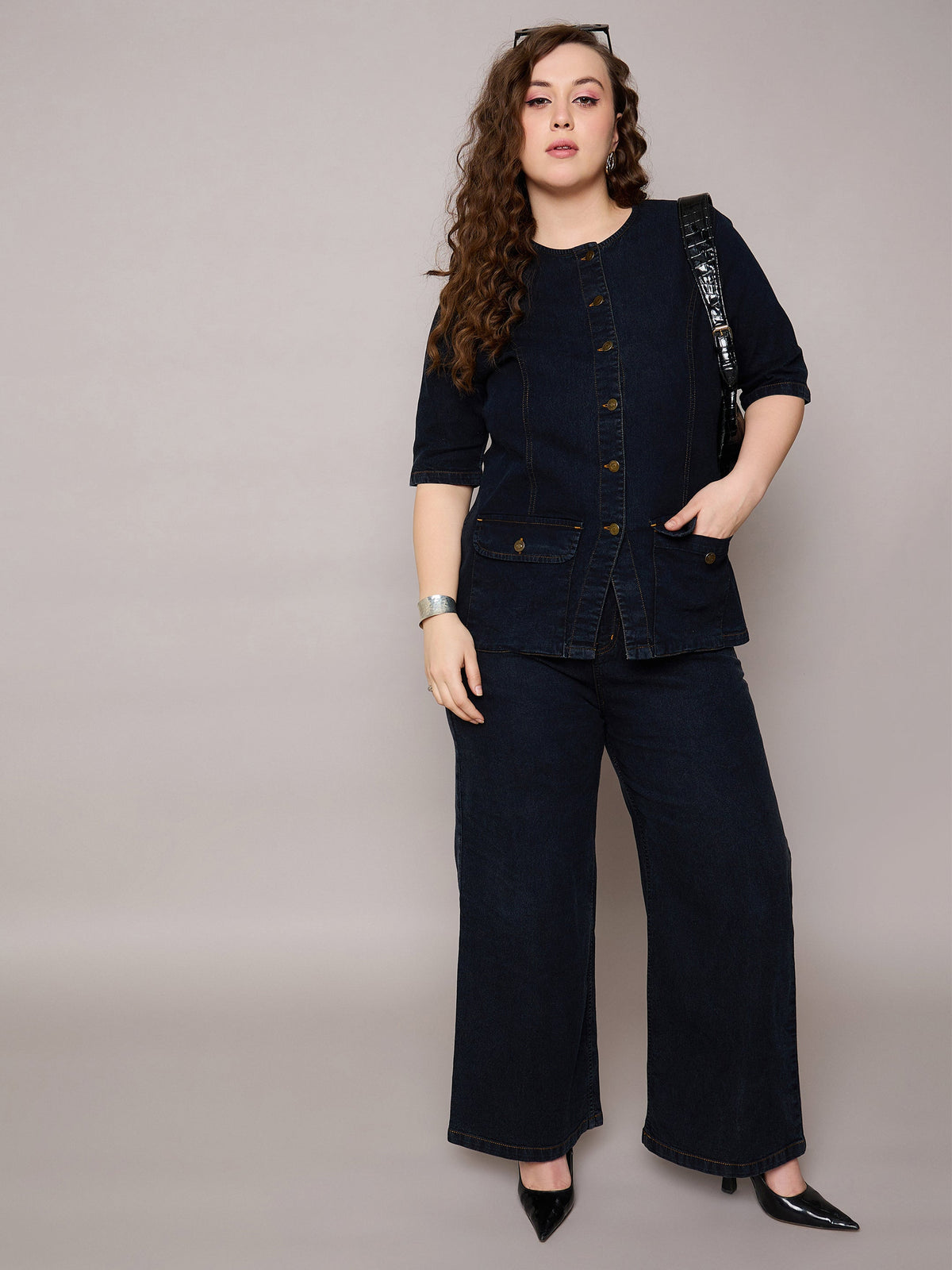 Black Blast Denim Button Top With Jeans-SASSAFRAS Curve