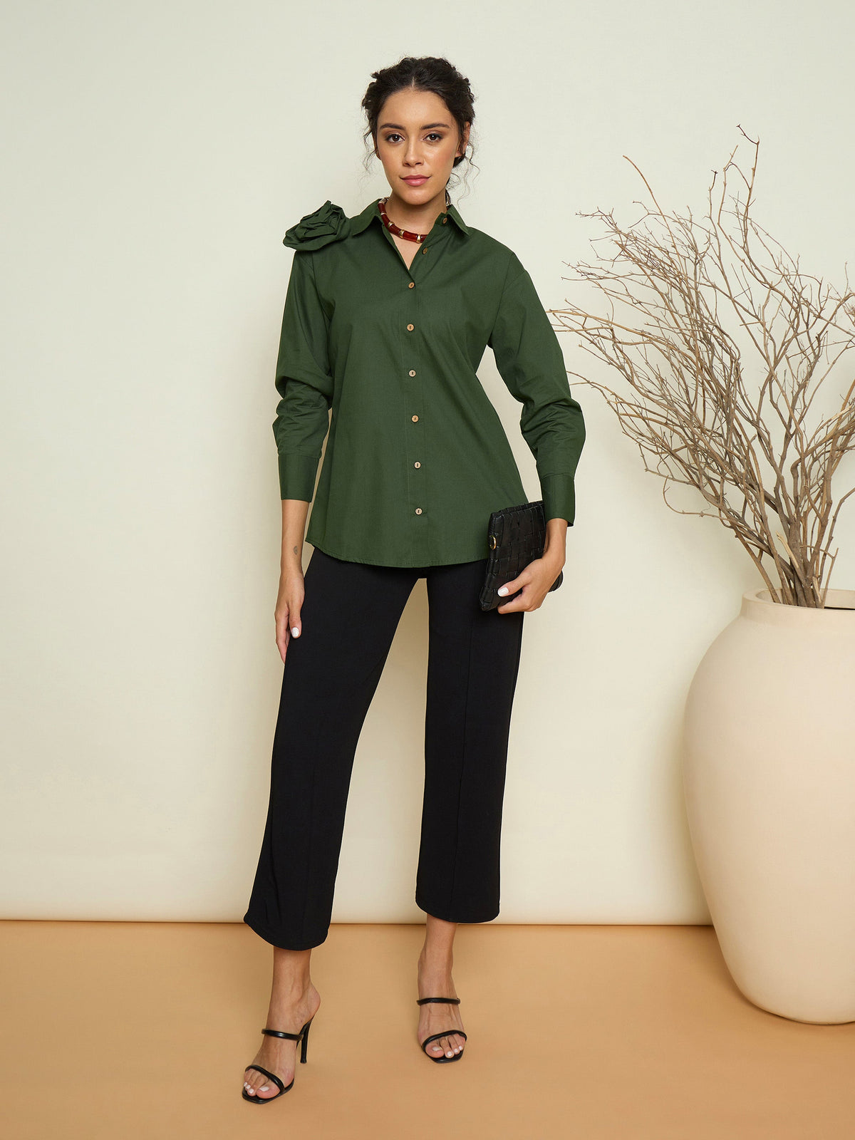 Olive Poplin Shoulder Corsage Regular Shirt-Pink Paprika By SASSAFRAS