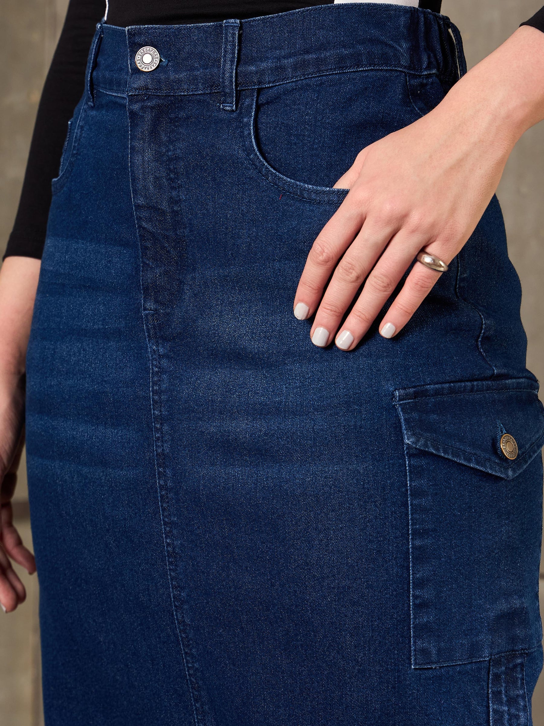 Navy Blue Denim Side Ruching Pencil Skirt-SASSAFRAS