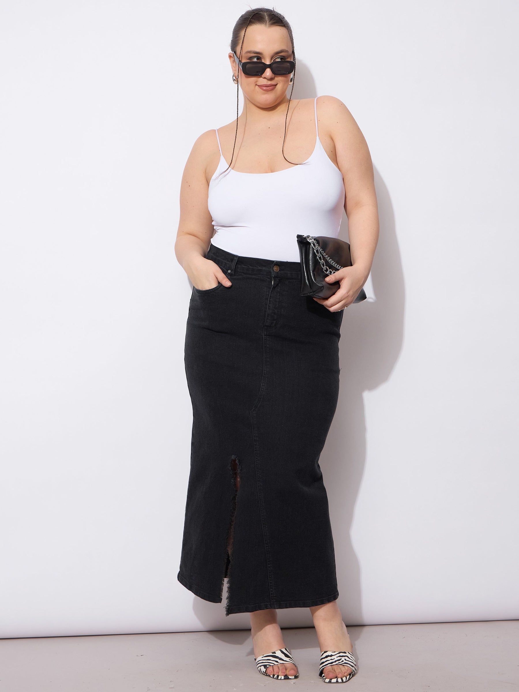 Black Wash Denim Front Slit Skirt-SASSAFRAS Curve