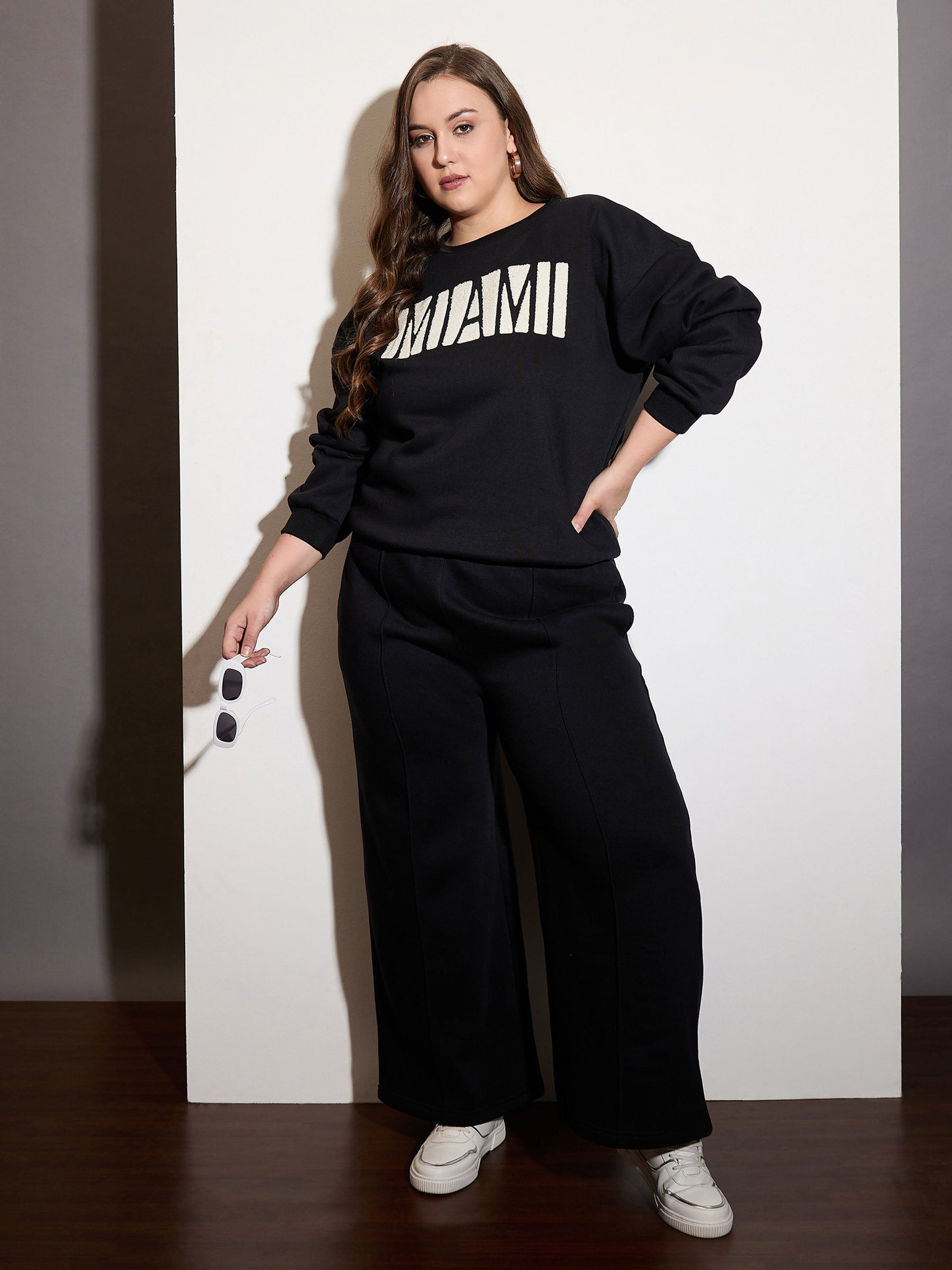 Black Fleece MIAMI Emb Sweatshirt With Sweatpants-SASSAFRAS Curve