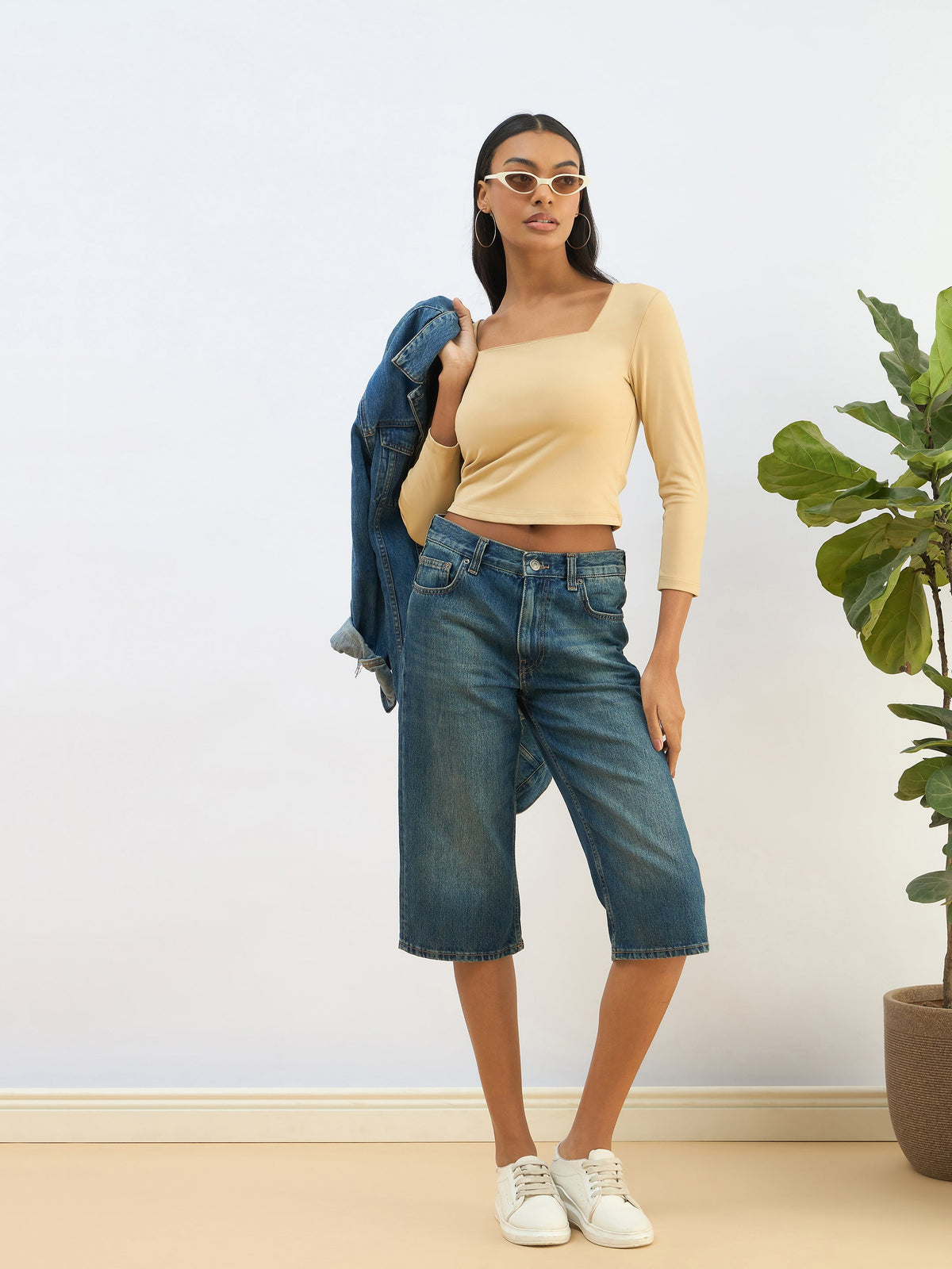 Beige Square Neck Knitted Crop Top-SASSAFRAS BASICS