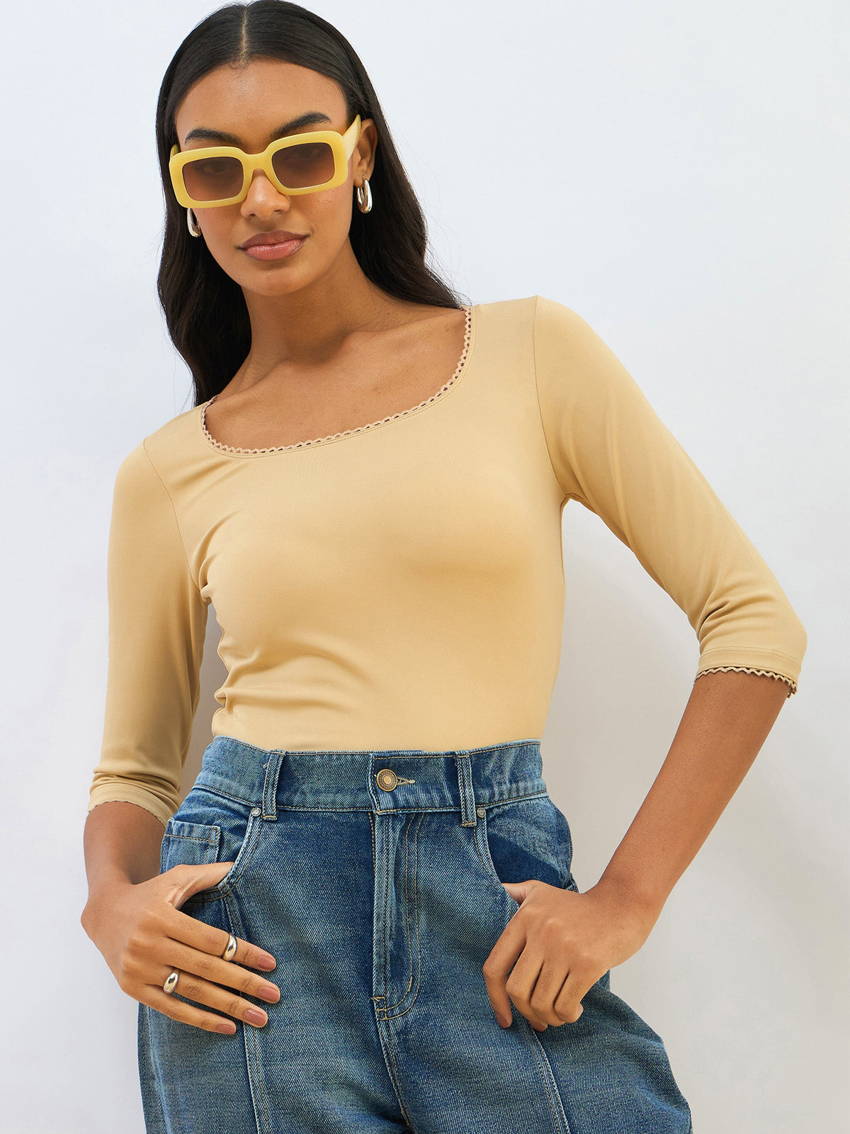 Beige Knitted Lace Detail Crop Top-SASSAFRAS BASICS