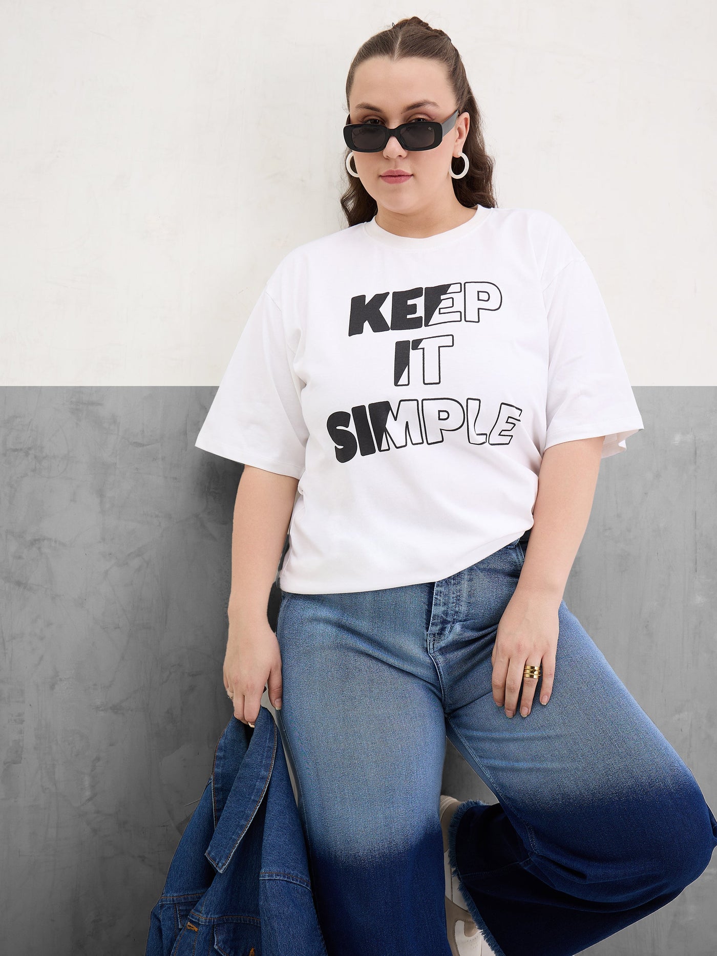 White Graphic Keep It Simple Print T-Shirt-SASSAFRAS Curve