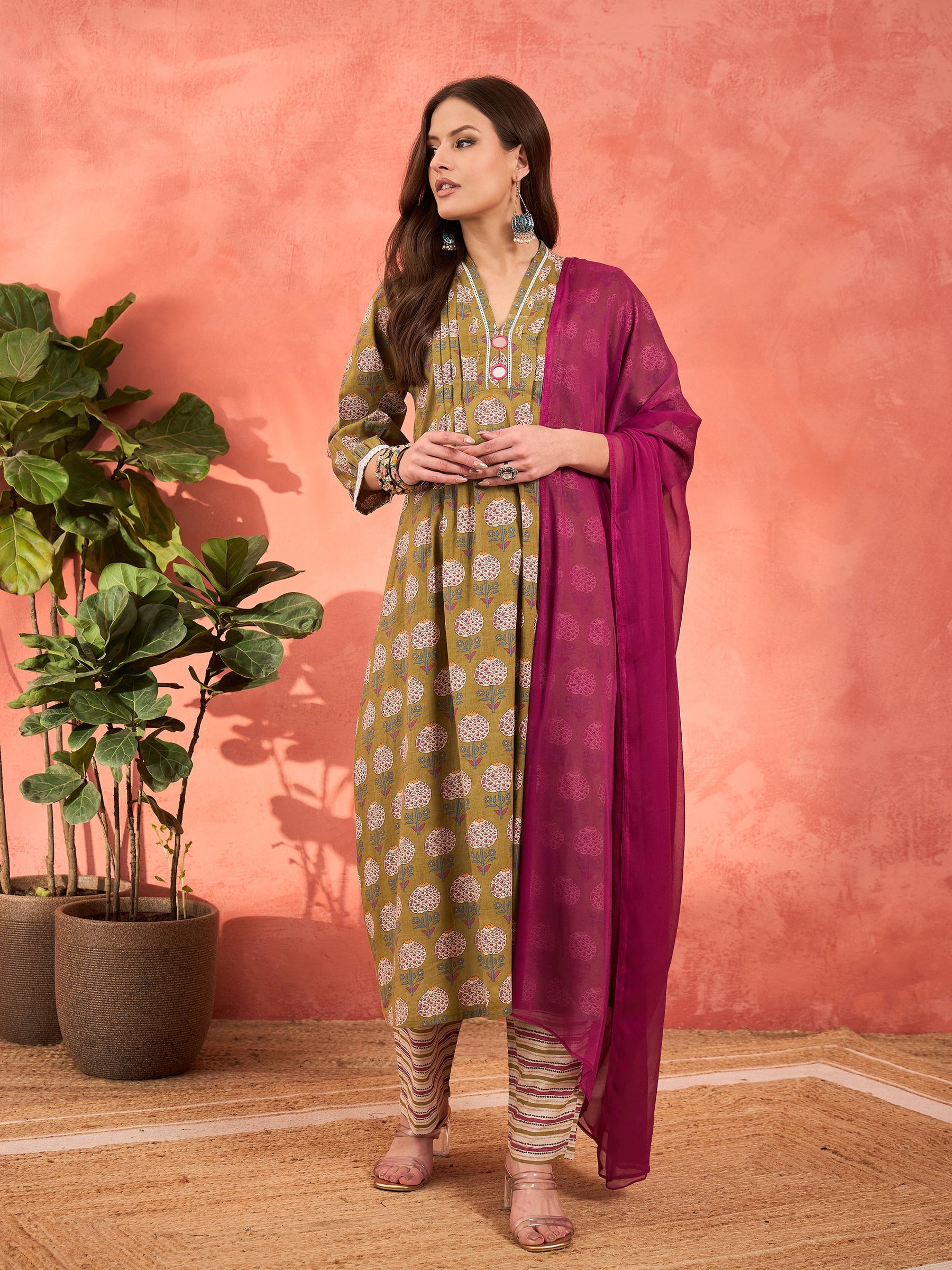 Green Floral Cambric Kurta With Pencil Pants & Dupatta-Shae by SASSAFRAS