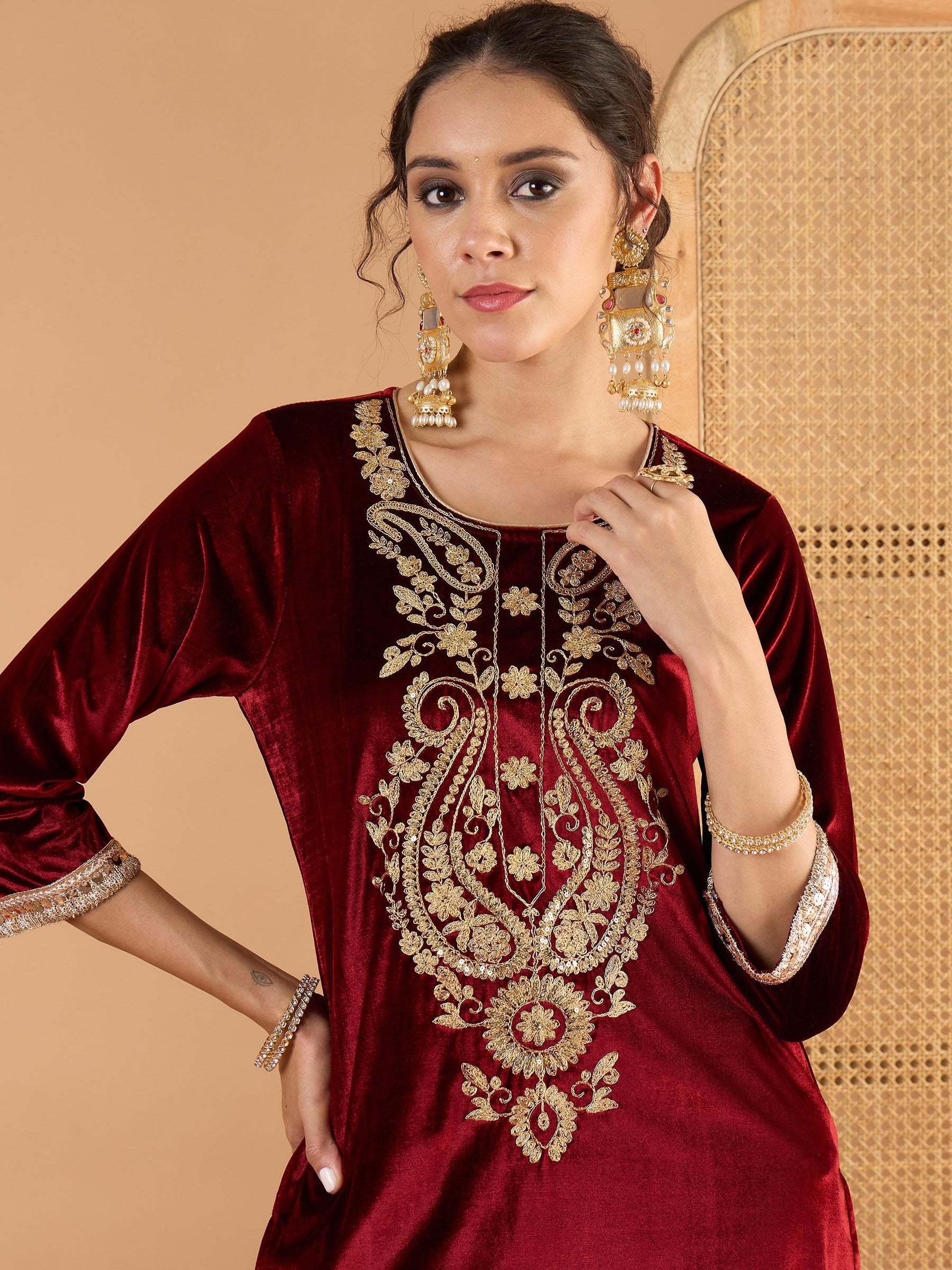 Maroon Velvet Embroidered Round Neck Kurta With Pencil Pants -Shae By SASSAFRAS