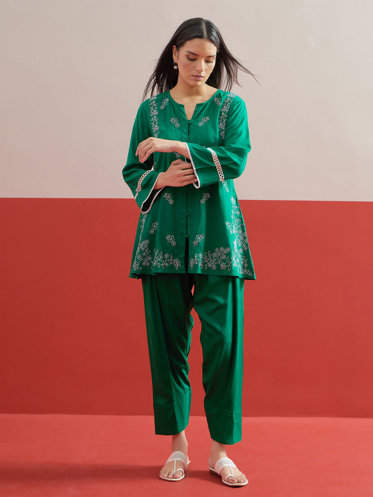 Green Embroidered Button Down Short Kurti With Farshi Salwar-Shae by SASSAFRAS