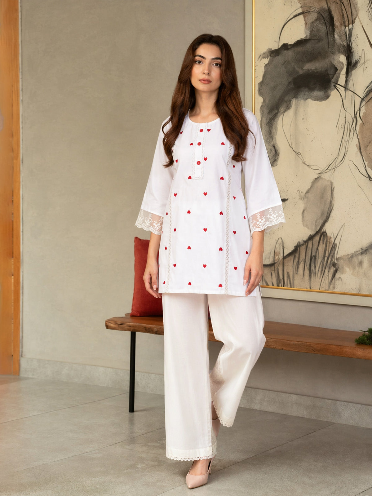 White Heart Embroidery Short Kurta With Straight Pants-Shae by SASSAFRAS