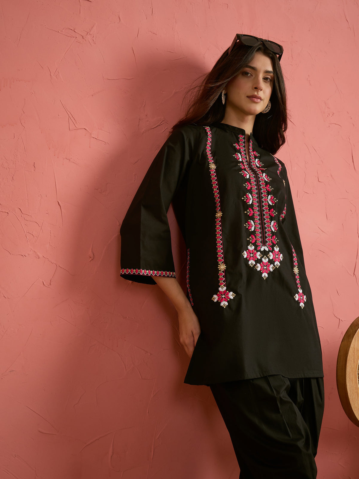Black Embroidered Short Kurta With Farshi Salwar-Shae by SASSAFRAS