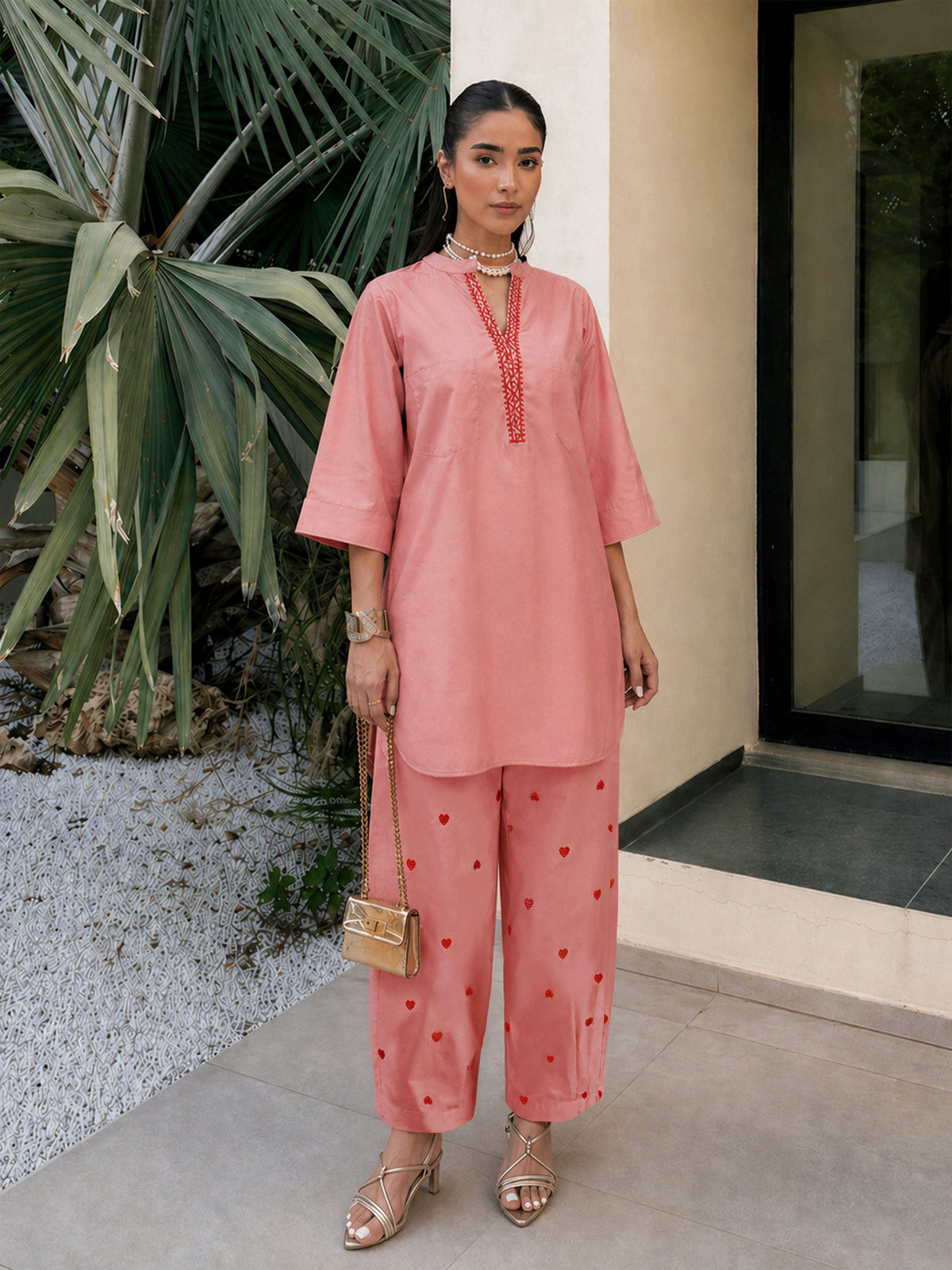 Women Onion Pink Embroidered Short Kurta With Straight Pants