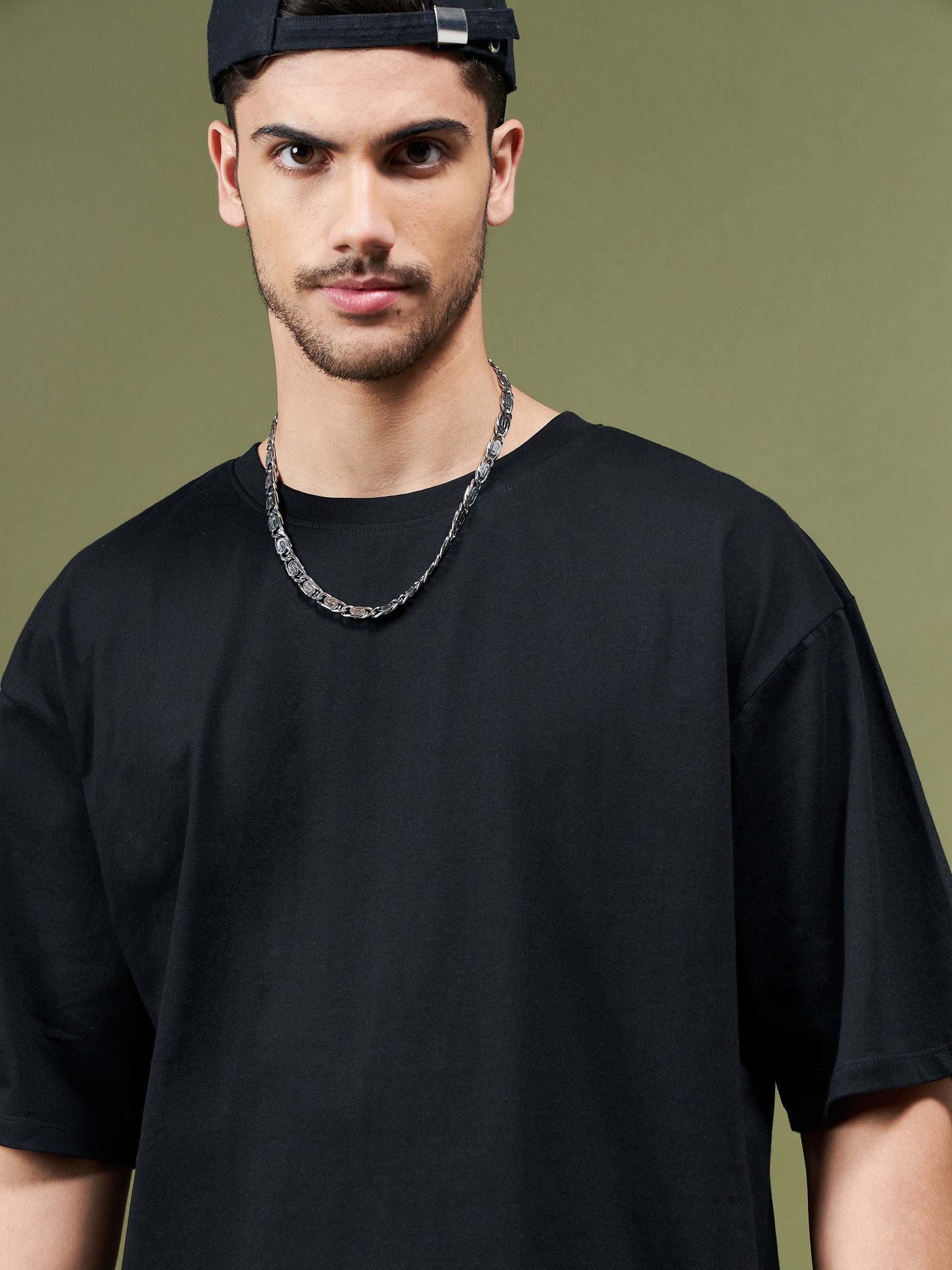 Unisex Black YOUNG & RECKLESS Oversized T-Shirt-MASCLN SASSAFRAS