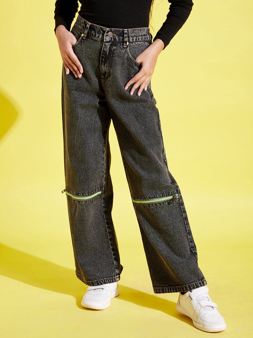 Buy Girls Black Acid Wash Front Zipper Straight Jeans Online at