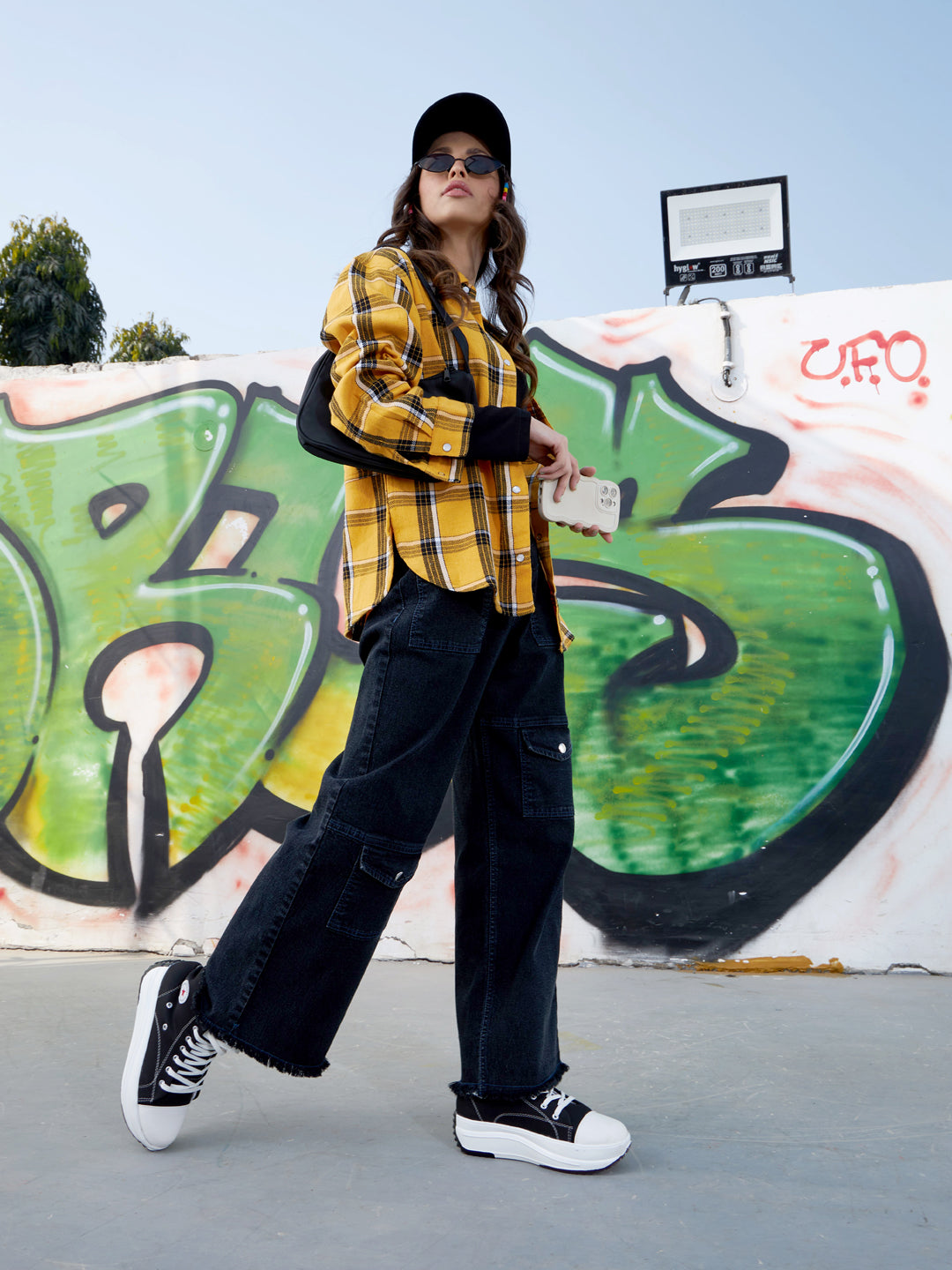 Black Acid Wash Raw Hem Straight Jeans-Noh.Voh