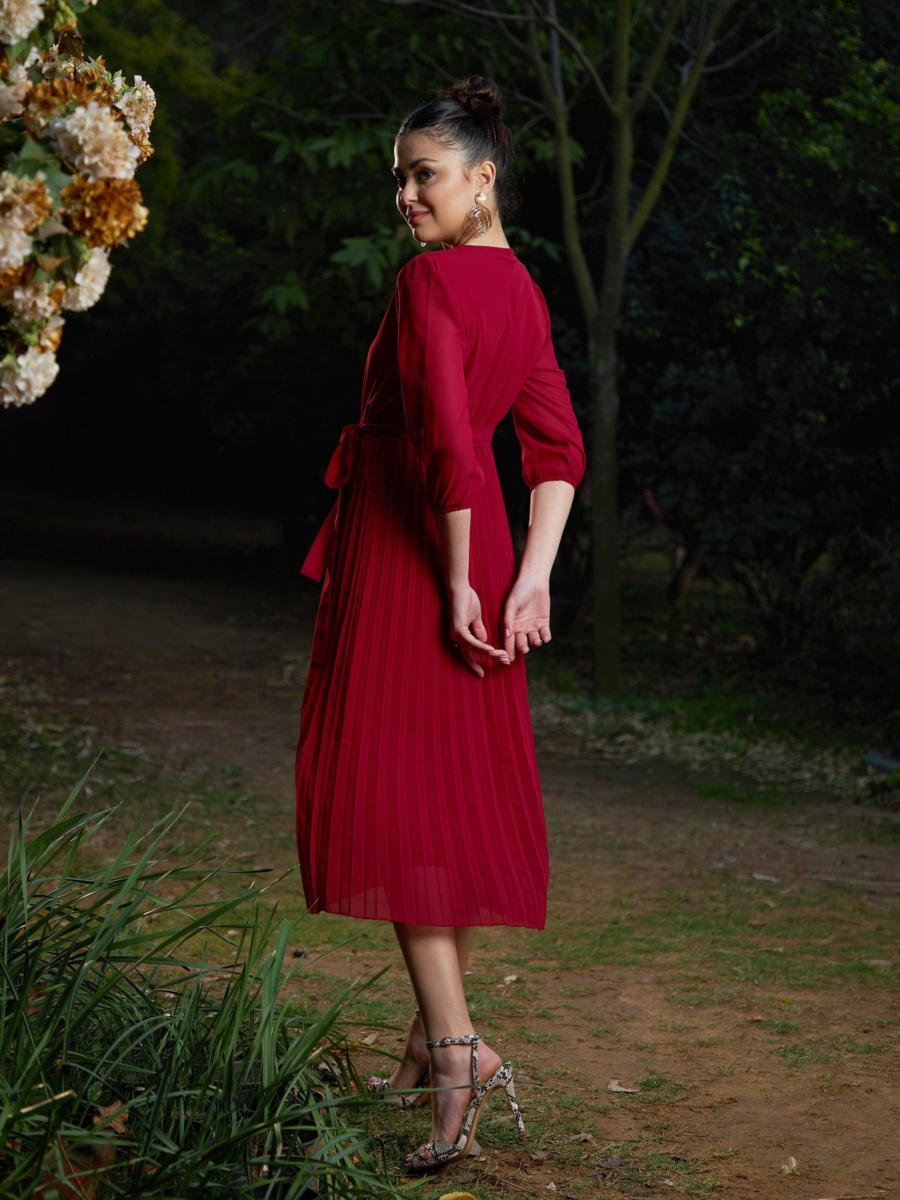 Maroon Accordion Pleated Belted Midi Dress-SASSAFRAS