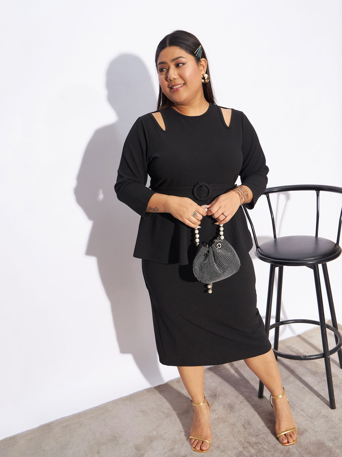 Black Front Peplum Bodycon Dress-SASSAFRAS Curve