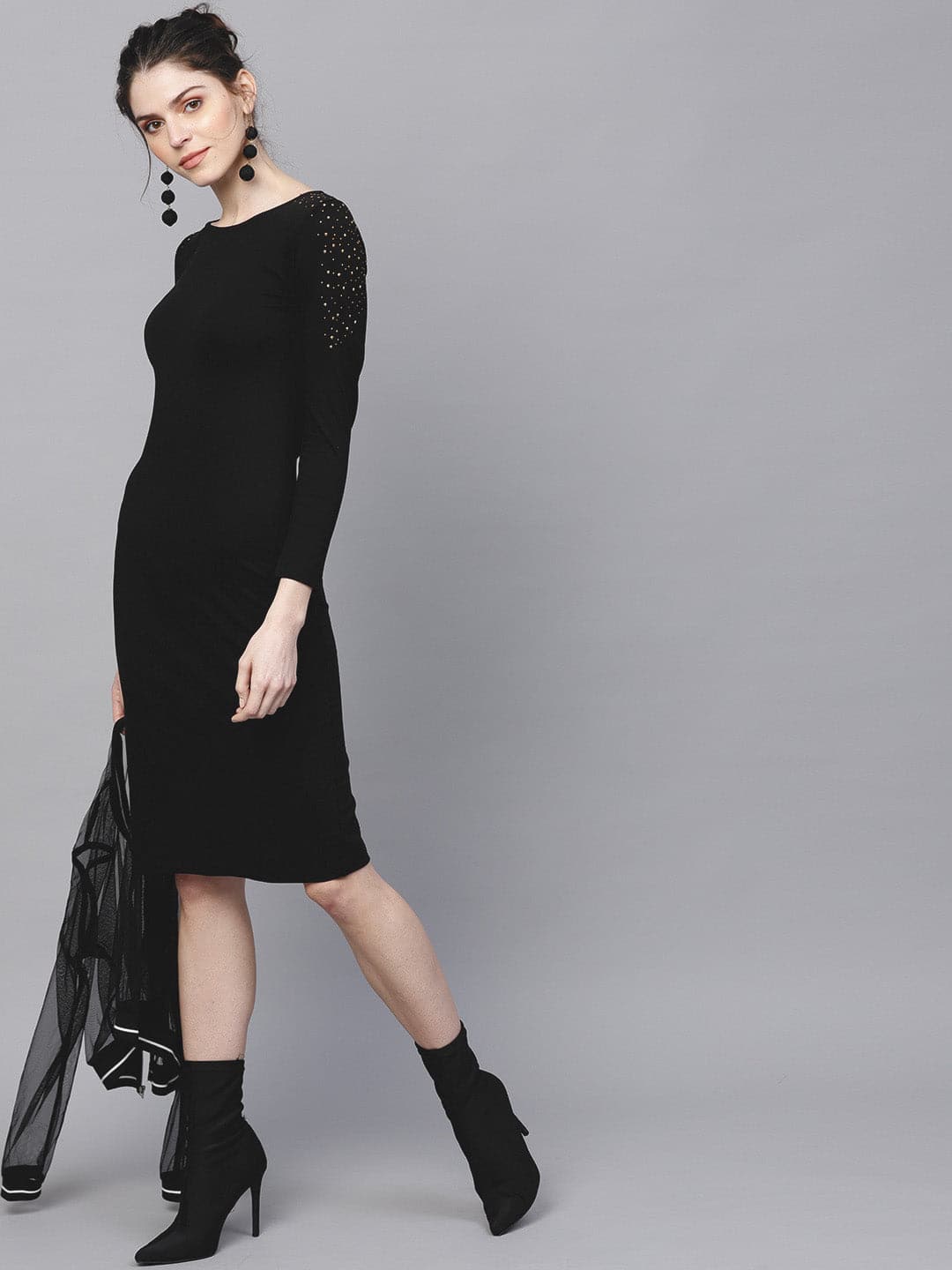 Black bodycon hotsell dress with boots