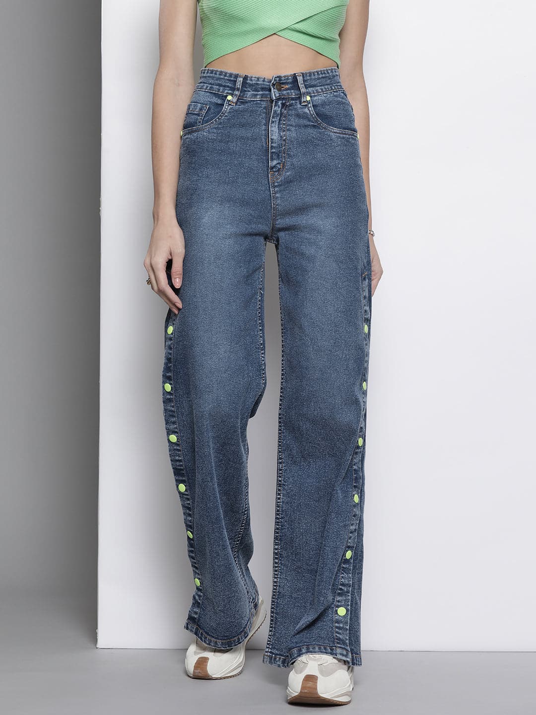 Blue Side Button Placket Stretch Straight Jeans -SASSAFRAS