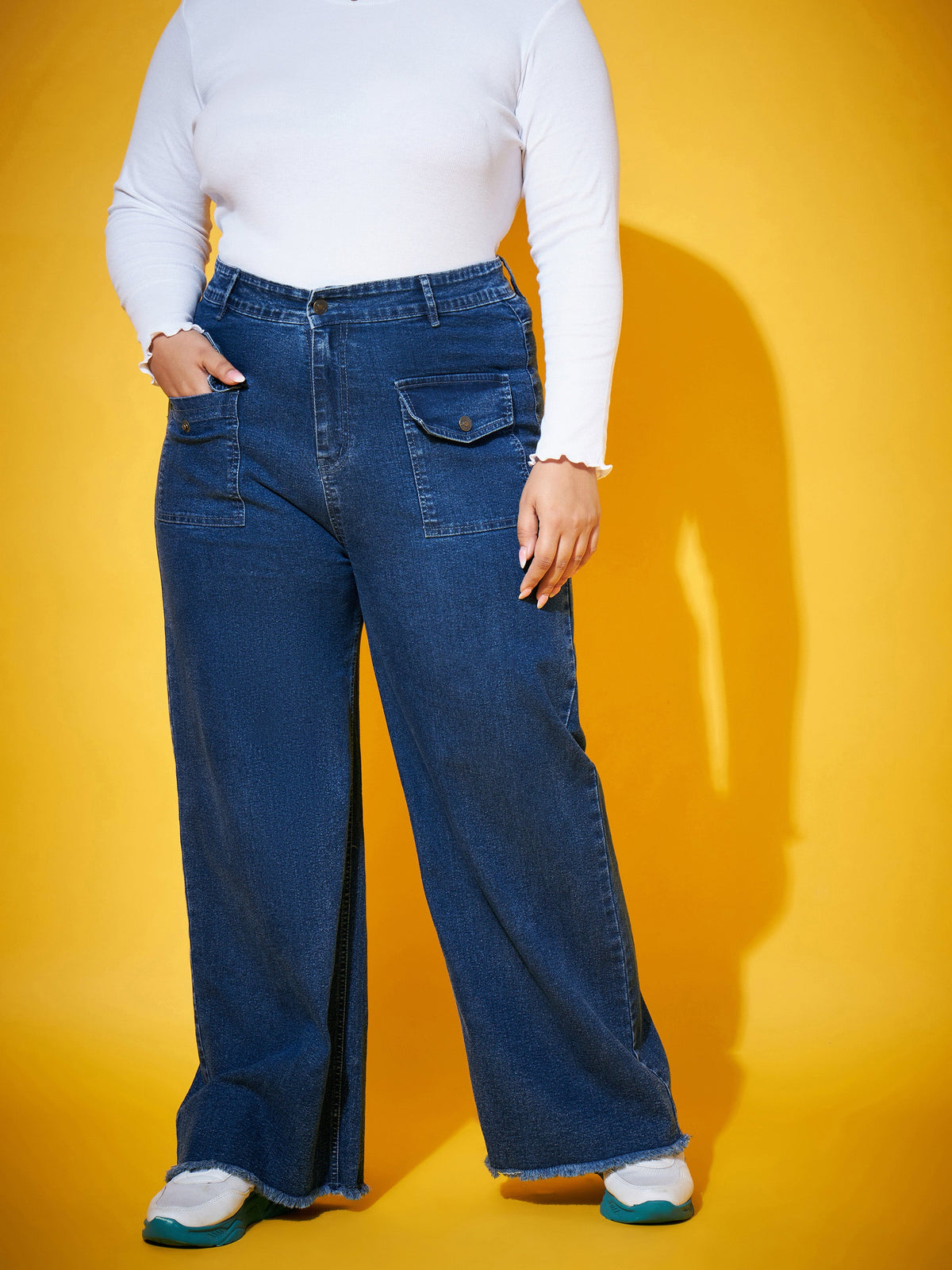 Blue Wash Front Flap Pocket Straight Jeans-SASSAFRAS Curve