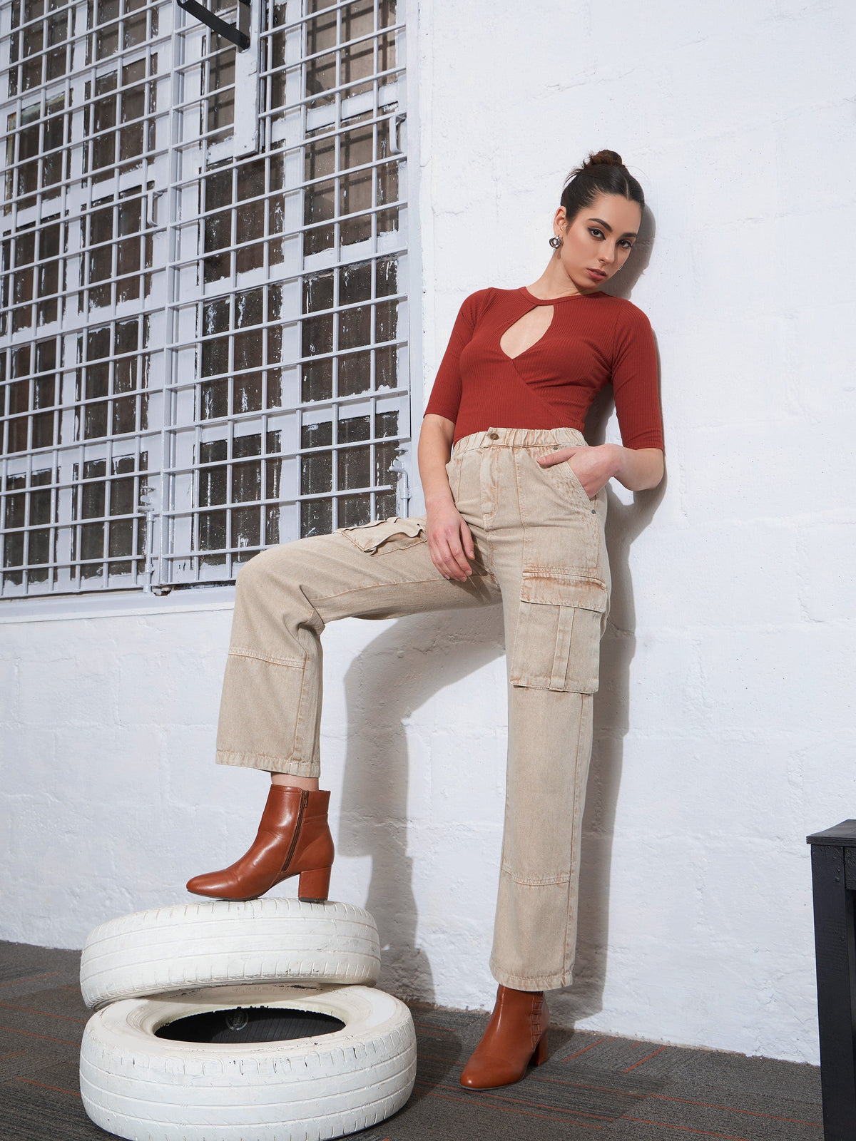 Beige Box Pocket Cargo Jeans -SASSAFRAS