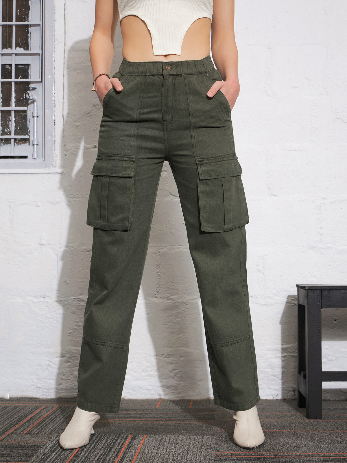 Olive Box Pocket Cargo Jeans -SASSAFRAS