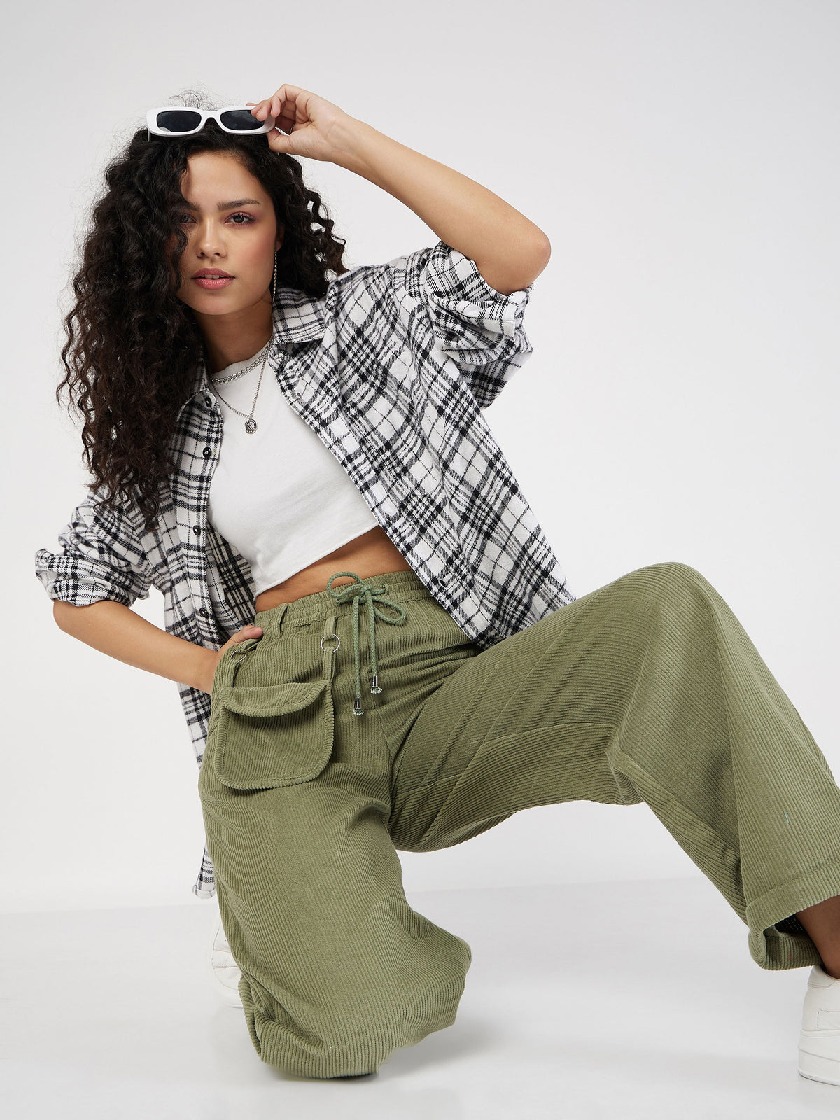Olive Corduroy Pouch Pocket Drawstring Pants-SASSAFRAS