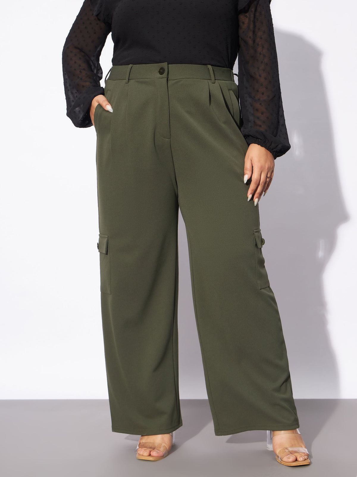 Olive Multi Pockets Cargo Pants-SASSAFRAS Curve