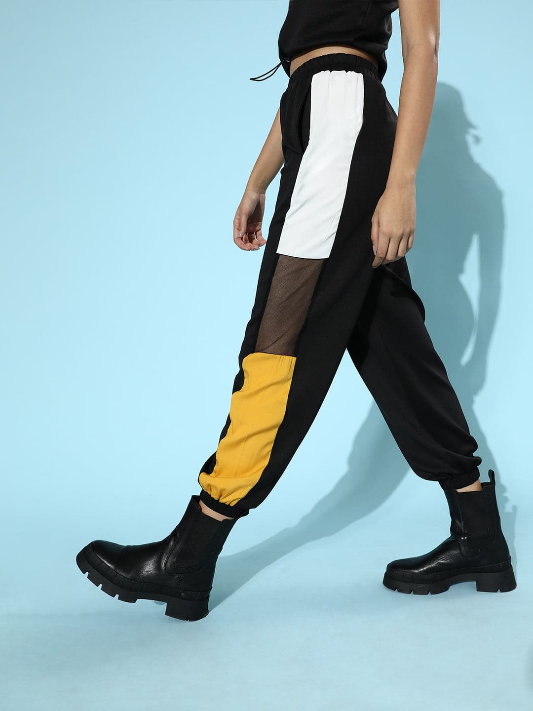 SASSAFRAS Solid Women Black Track Pants - Buy SASSAFRAS Solid