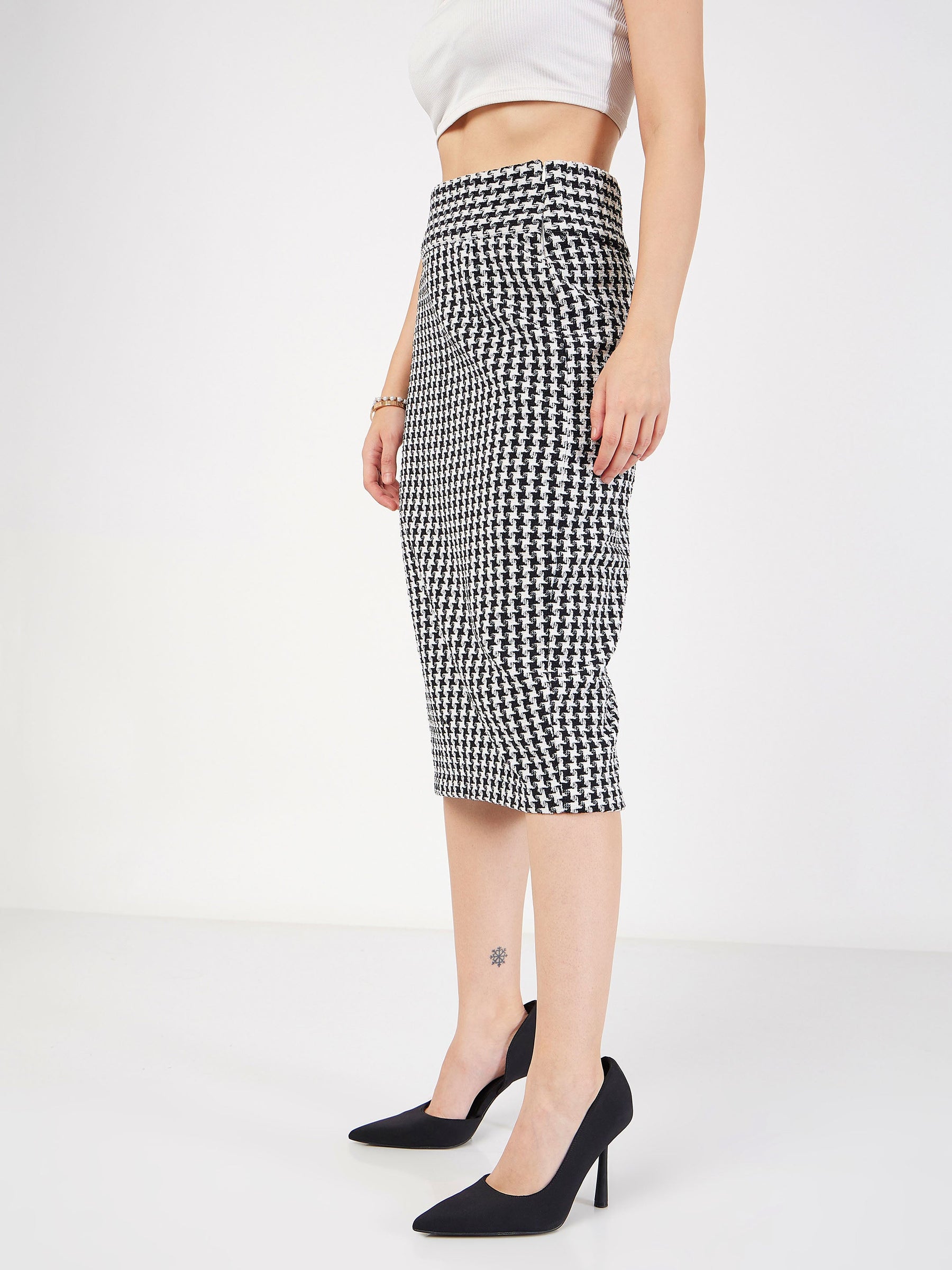 Black Geometrical Jacquard Tweed Pencil Skirt-SASSAFRAS