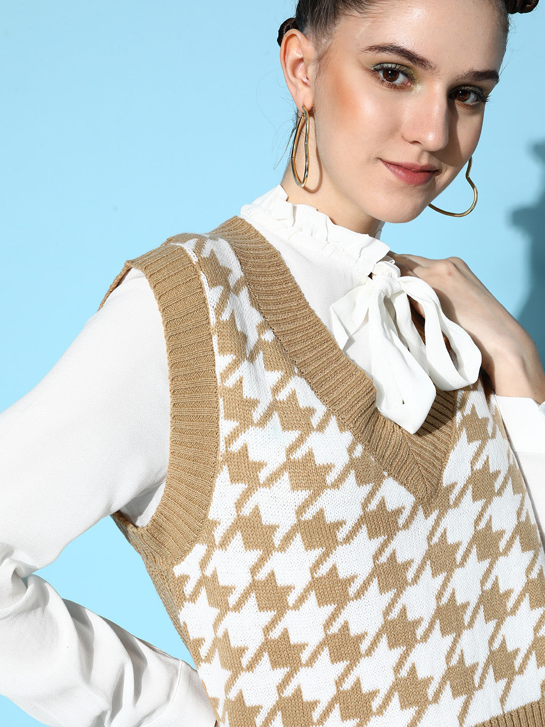 Brown Houndstooth V-Neck Sleeveless Sweater-SASSAFRAS